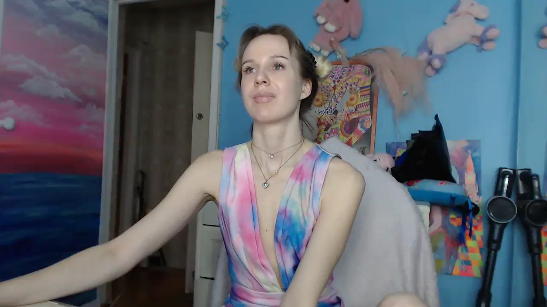 Gallery image thumbnail from Malina_kitty's myfreecams stream on, 03/19/2024, 06:04 image 18 of 20