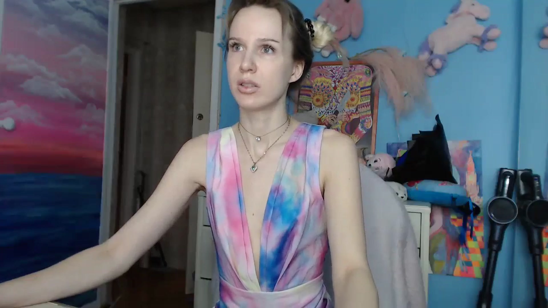 Gallery image thumbnail from Malina_kitty's myfreecams stream on, 03/19/2024, 06:04 image 5 of 20