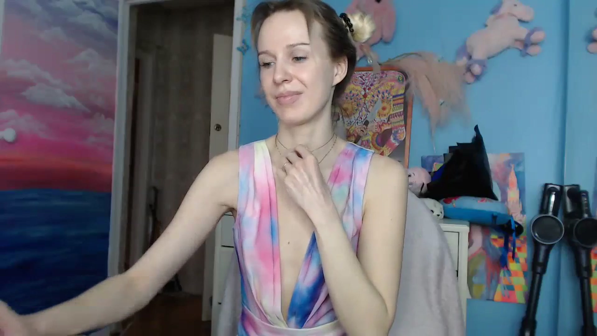 Gallery image thumbnail from Malina_kitty's myfreecams stream on, 03/19/2024, 06:04 image 16 of 20