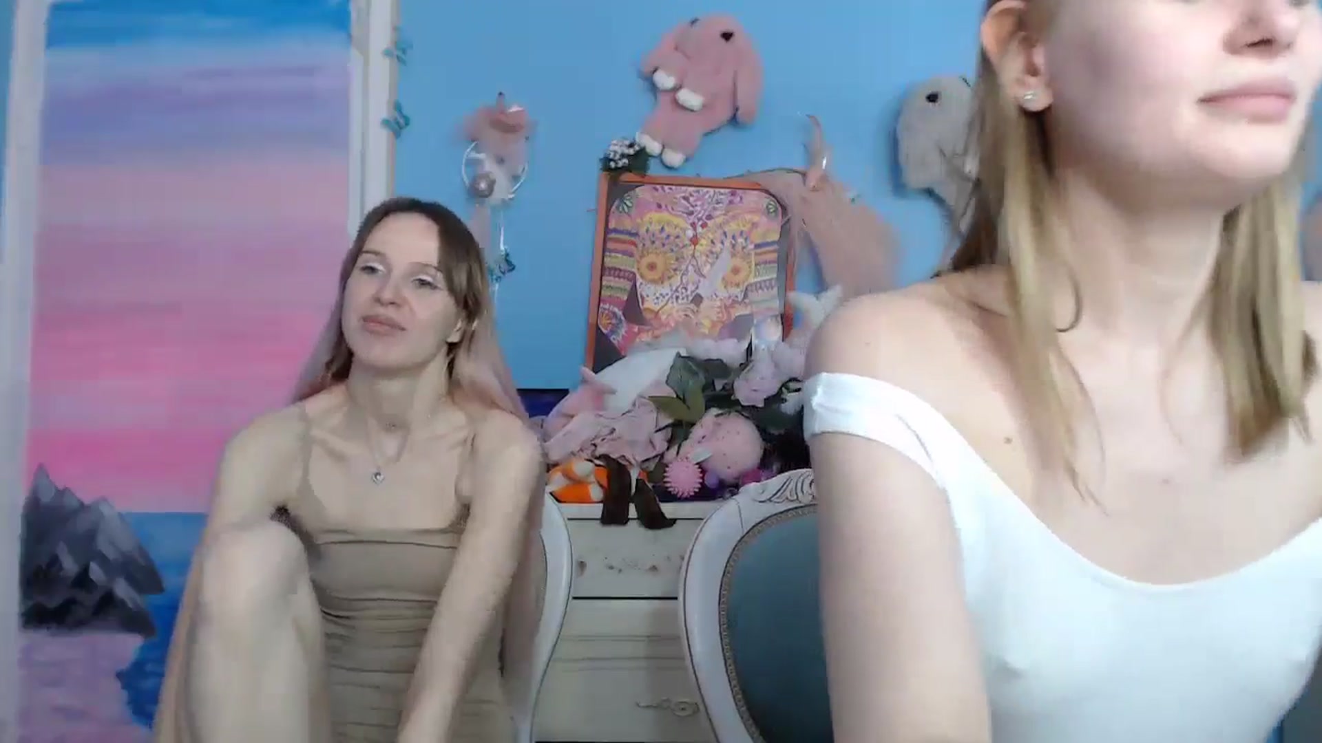 Gallery image thumbnail from Malina_kitty's myfreecams stream on, 06/14/2024, 09:54 image 7 of 20
