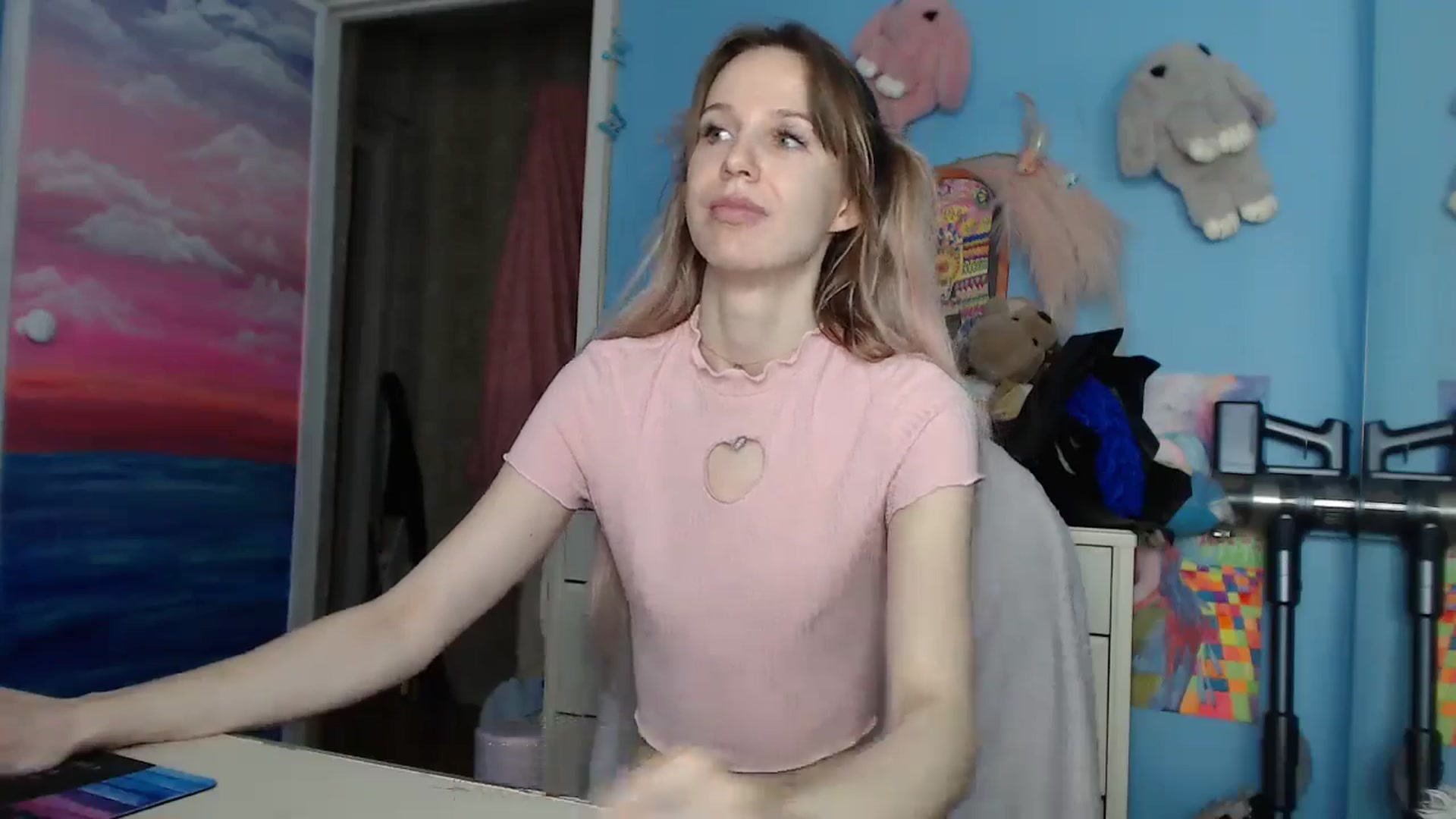 Gallery image thumbnail from Malina_kitty's myfreecams stream on, 07/08/2024, 06:22 image 18 of 20