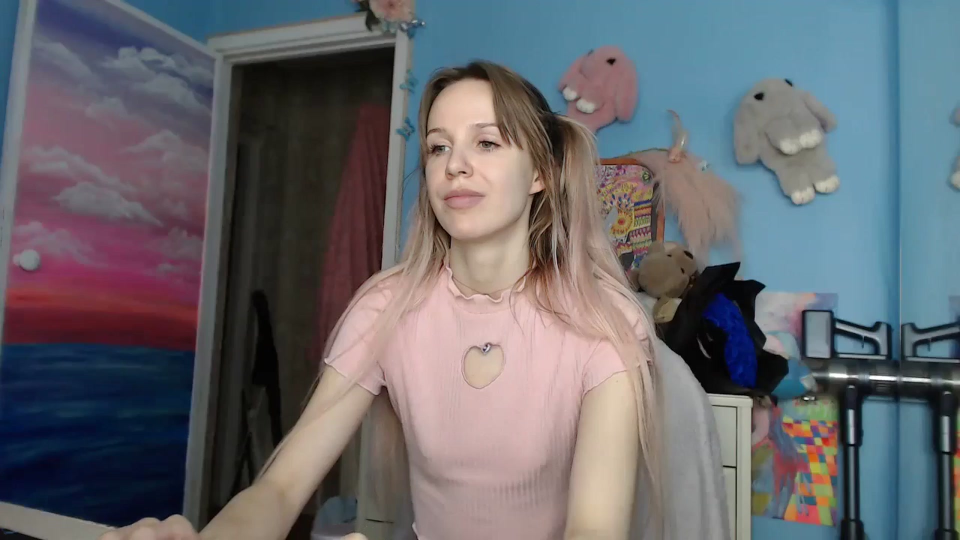 Gallery image thumbnail from Malina_kitty's myfreecams stream on, 07/08/2024, 06:22 image 16 of 20