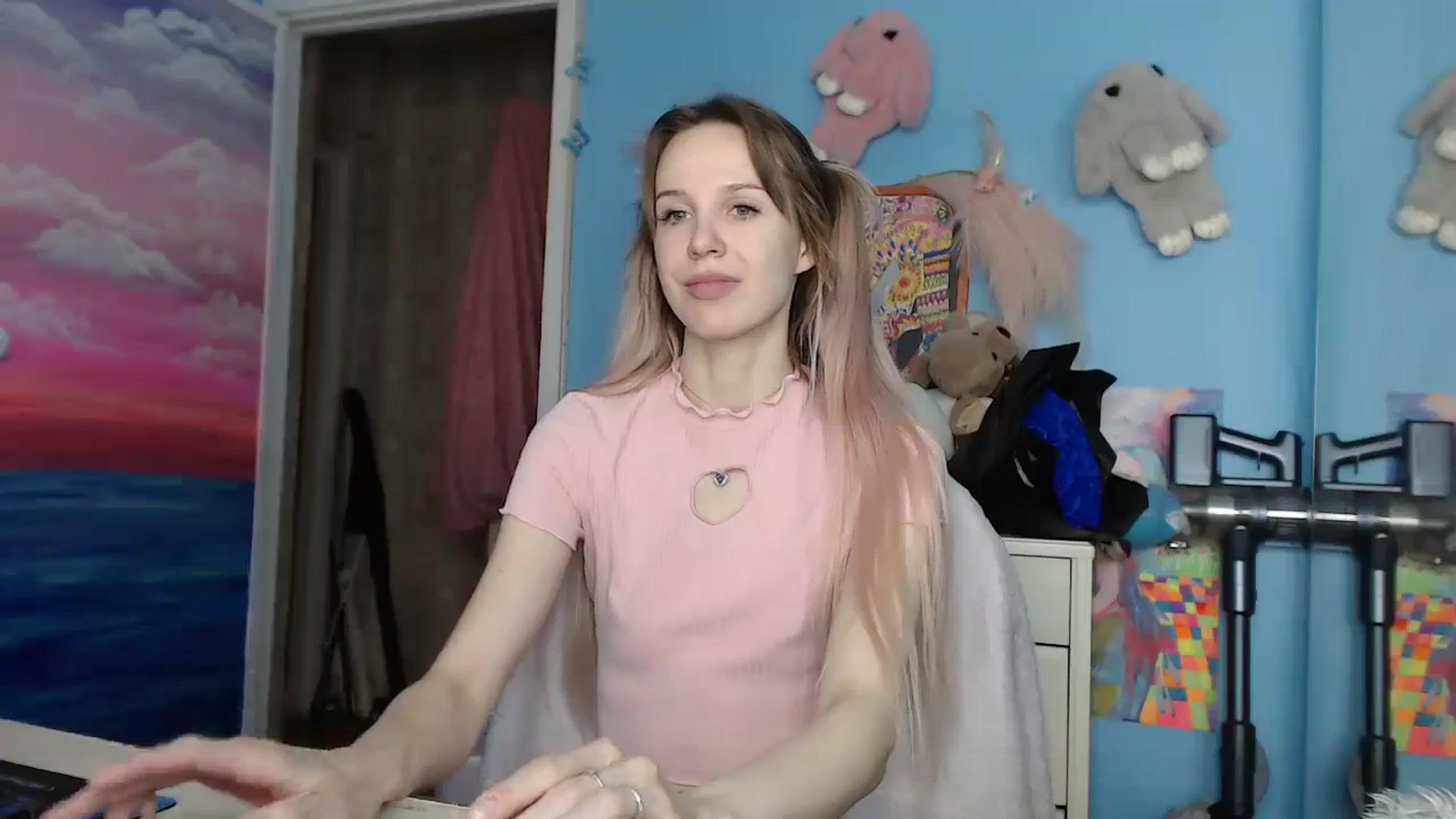 Gallery image thumbnail from Malina_kitty's myfreecams stream on, 07/08/2024, 06:22 image 2 of 20