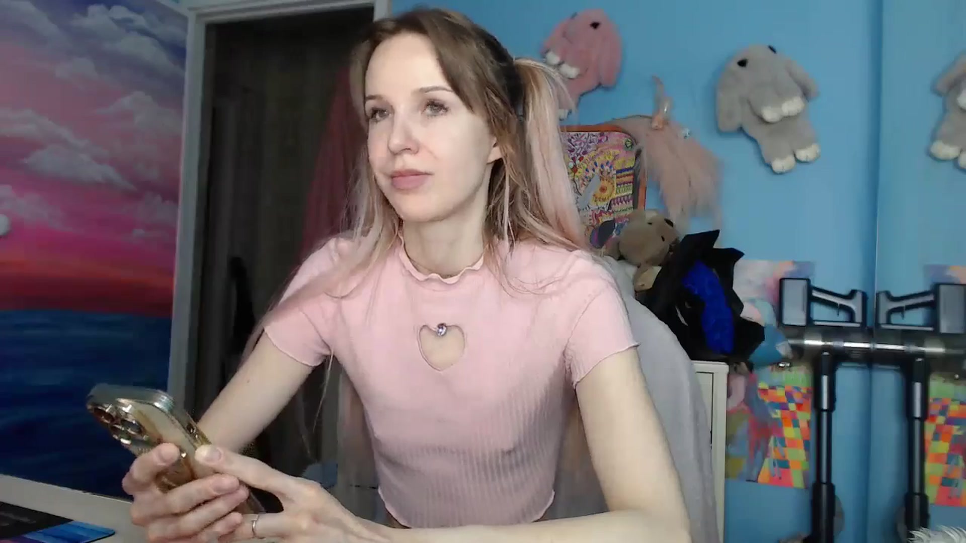 Gallery image thumbnail from Malina_kitty's myfreecams stream on, 07/08/2024, 06:22 image 4 of 20