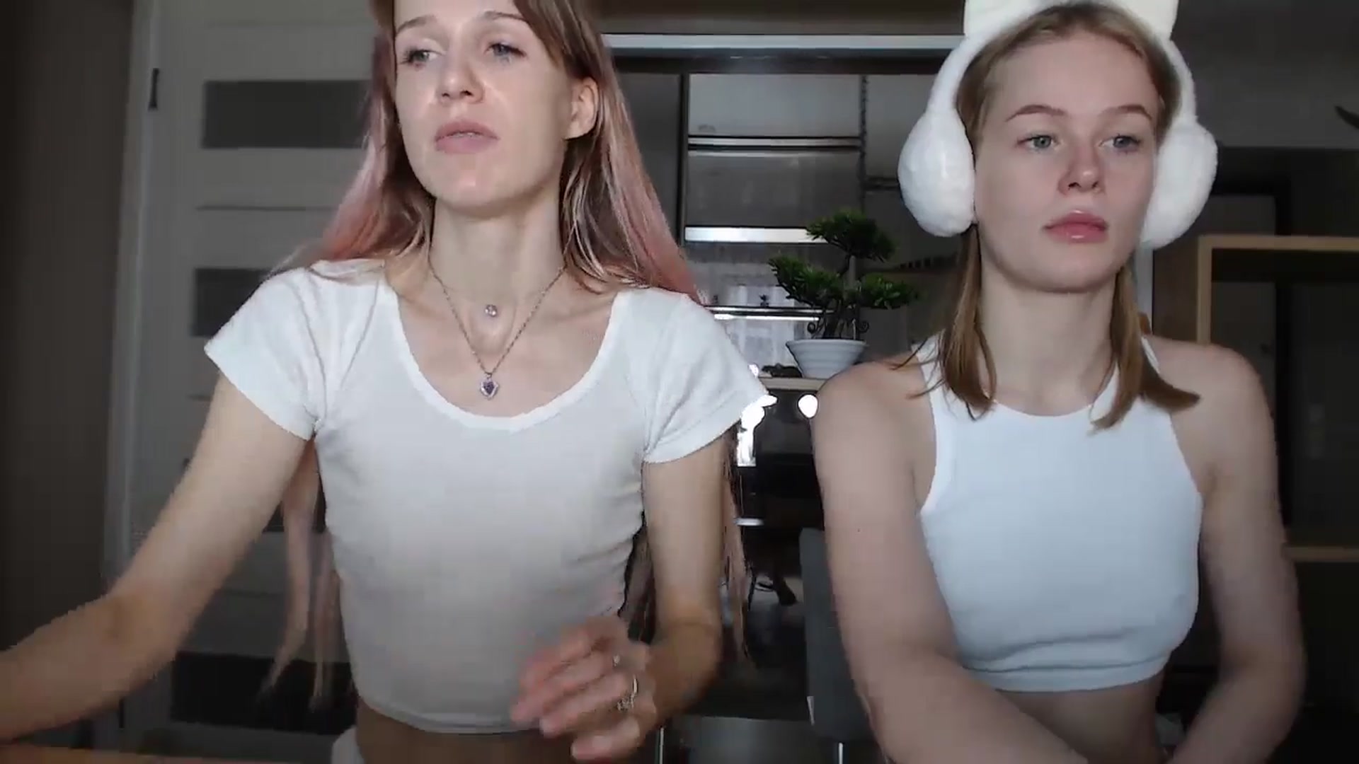 Gallery image thumbnail from Malina_kitty's myfreecams stream on, 07/18/2024, 05:55 image 18 of 20