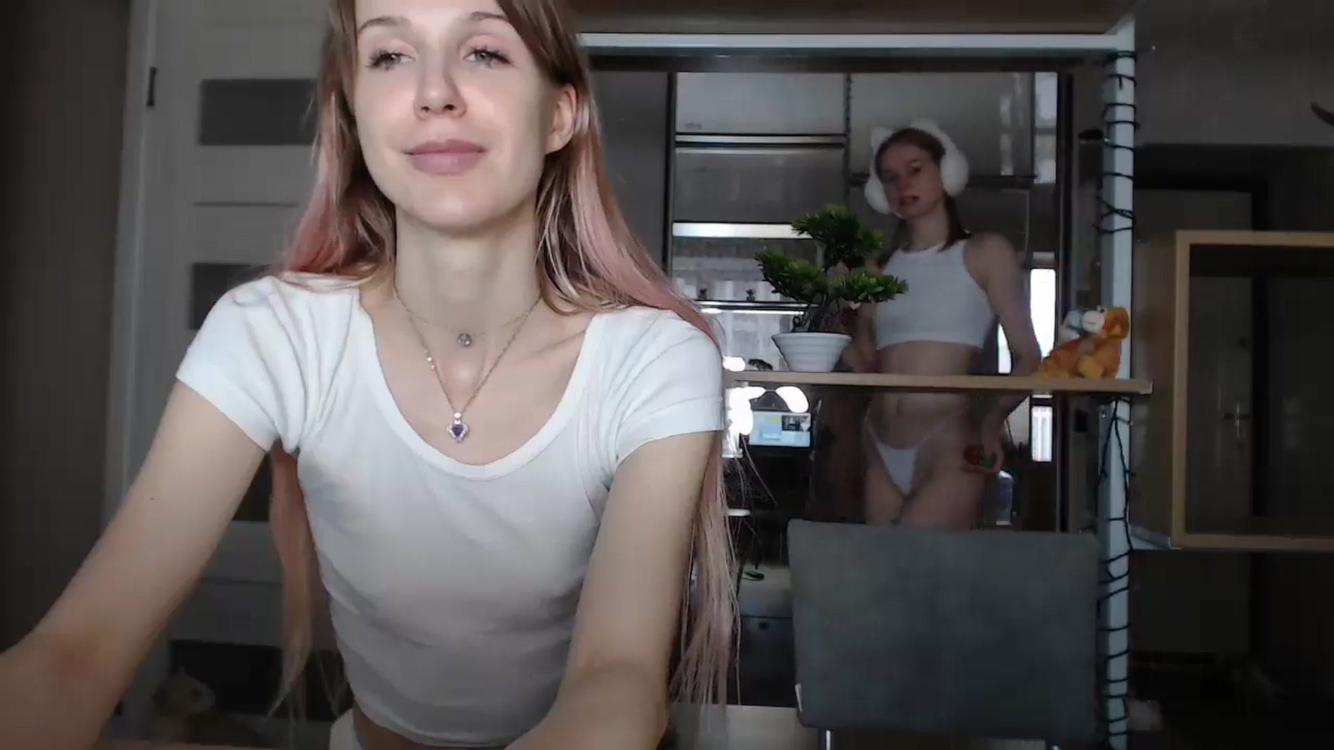 Gallery image thumbnail from Malina_kitty's myfreecams stream on, 07/18/2024, 05:55 image 17 of 20