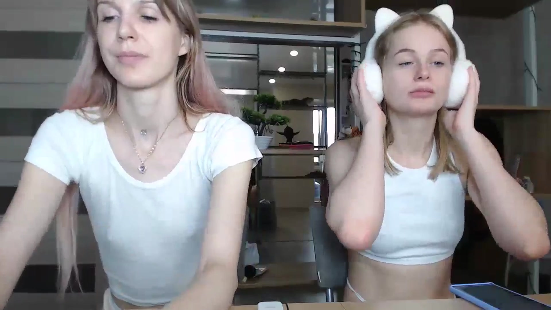 Gallery image thumbnail from Malina_kitty's myfreecams stream on, 07/18/2024, 09:12 image 19 of 20