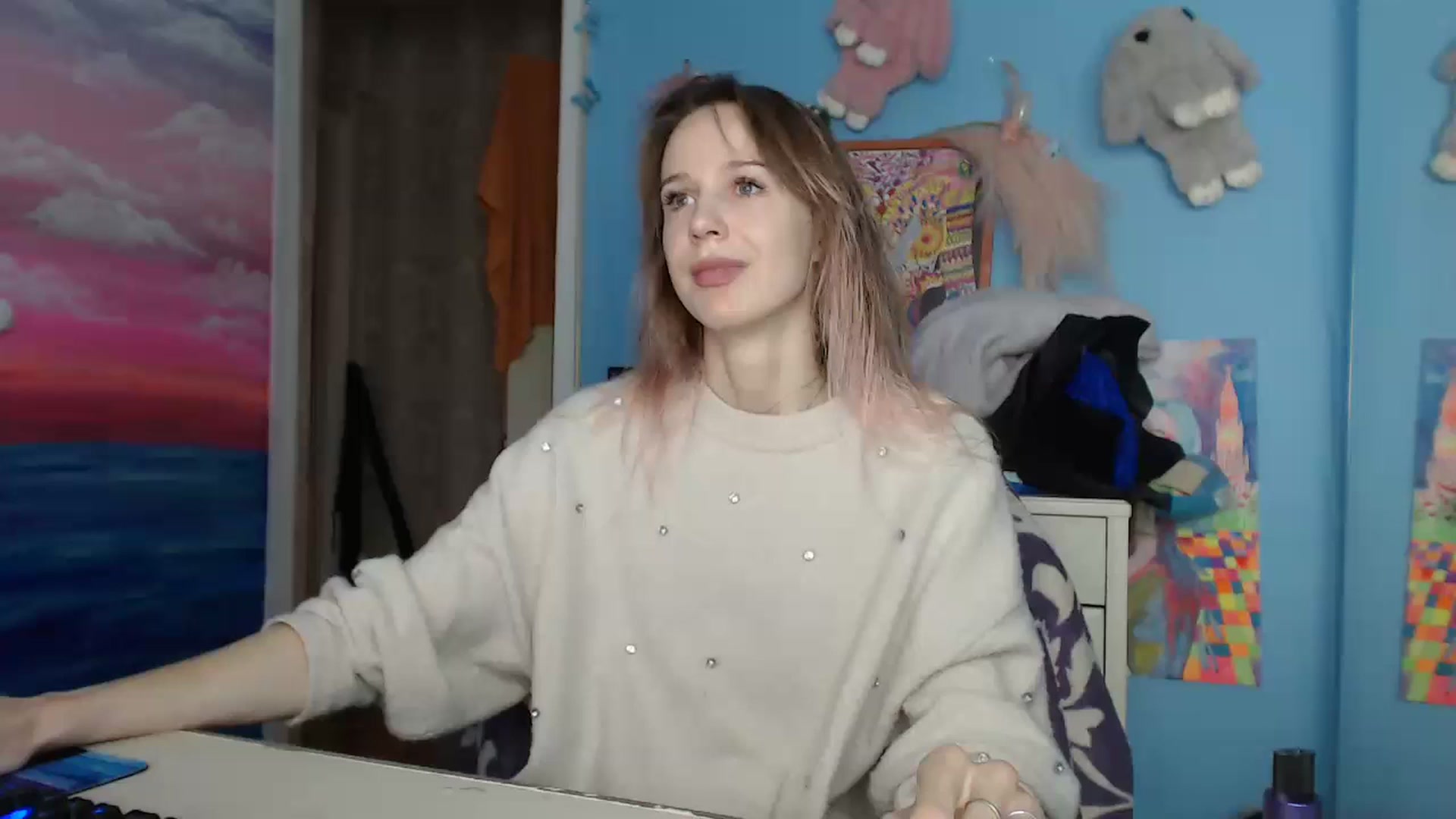 Gallery image thumbnail from Malina_kitty's myfreecams stream on, 07/22/2024, 02:42 image 16 of 20