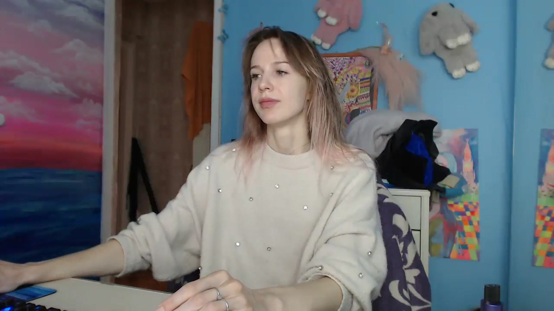 Gallery image thumbnail from Malina_kitty's myfreecams stream on, 07/22/2024, 02:42 image 10 of 20
