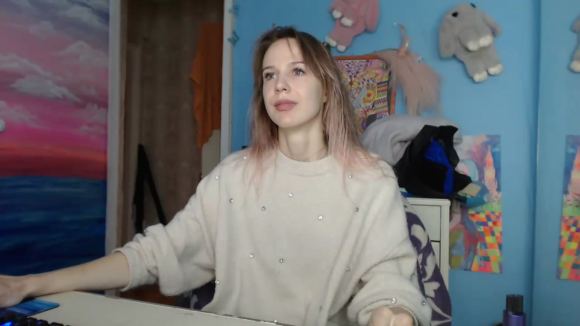 Gallery image thumbnail from Malina_kitty's myfreecams stream on, 07/22/2024, 02:42 image 6 of 20