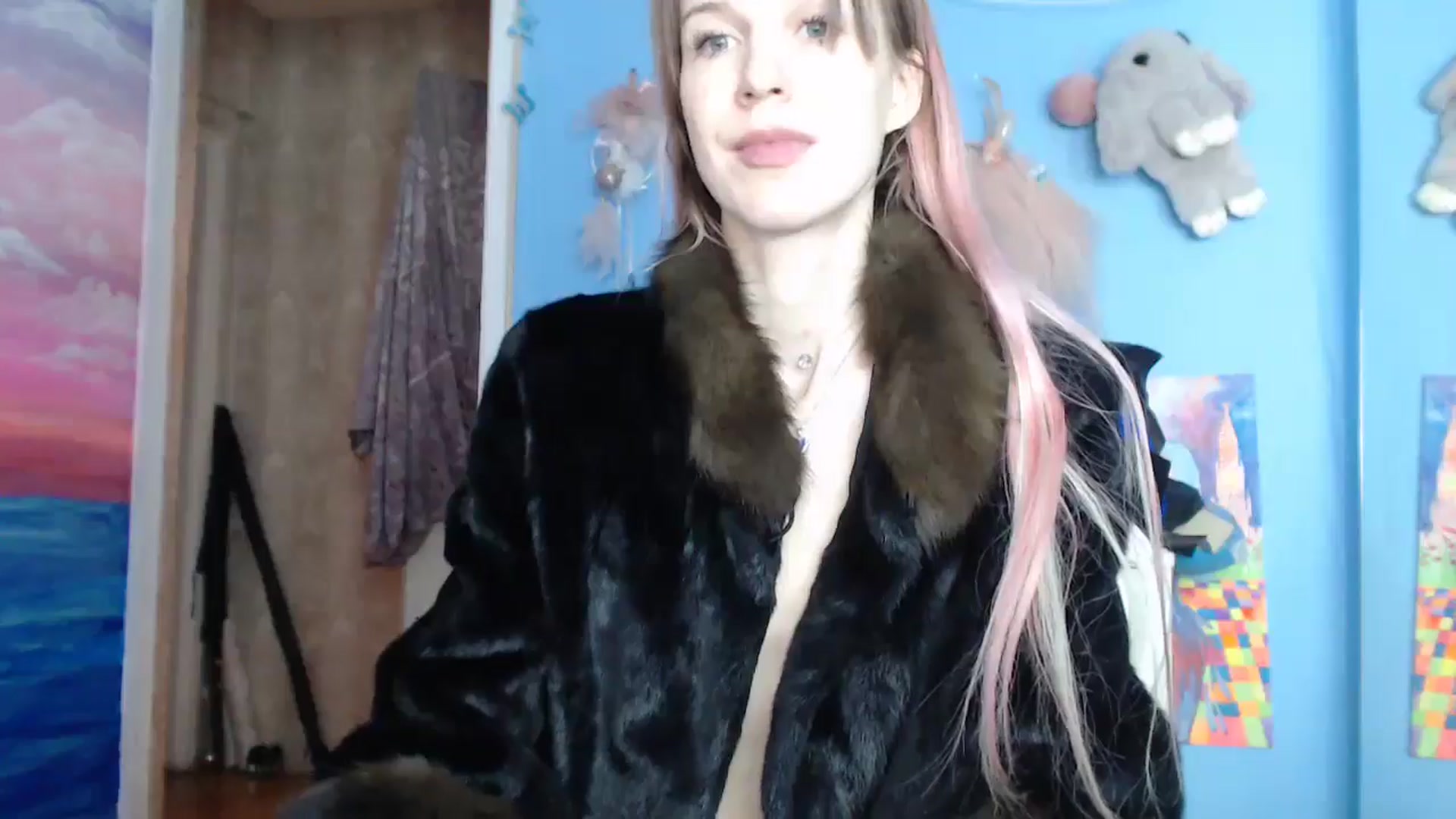Gallery image thumbnail from Malina_kitty's myfreecams stream on, 07/24/2024, 06:26 image 10 of 20