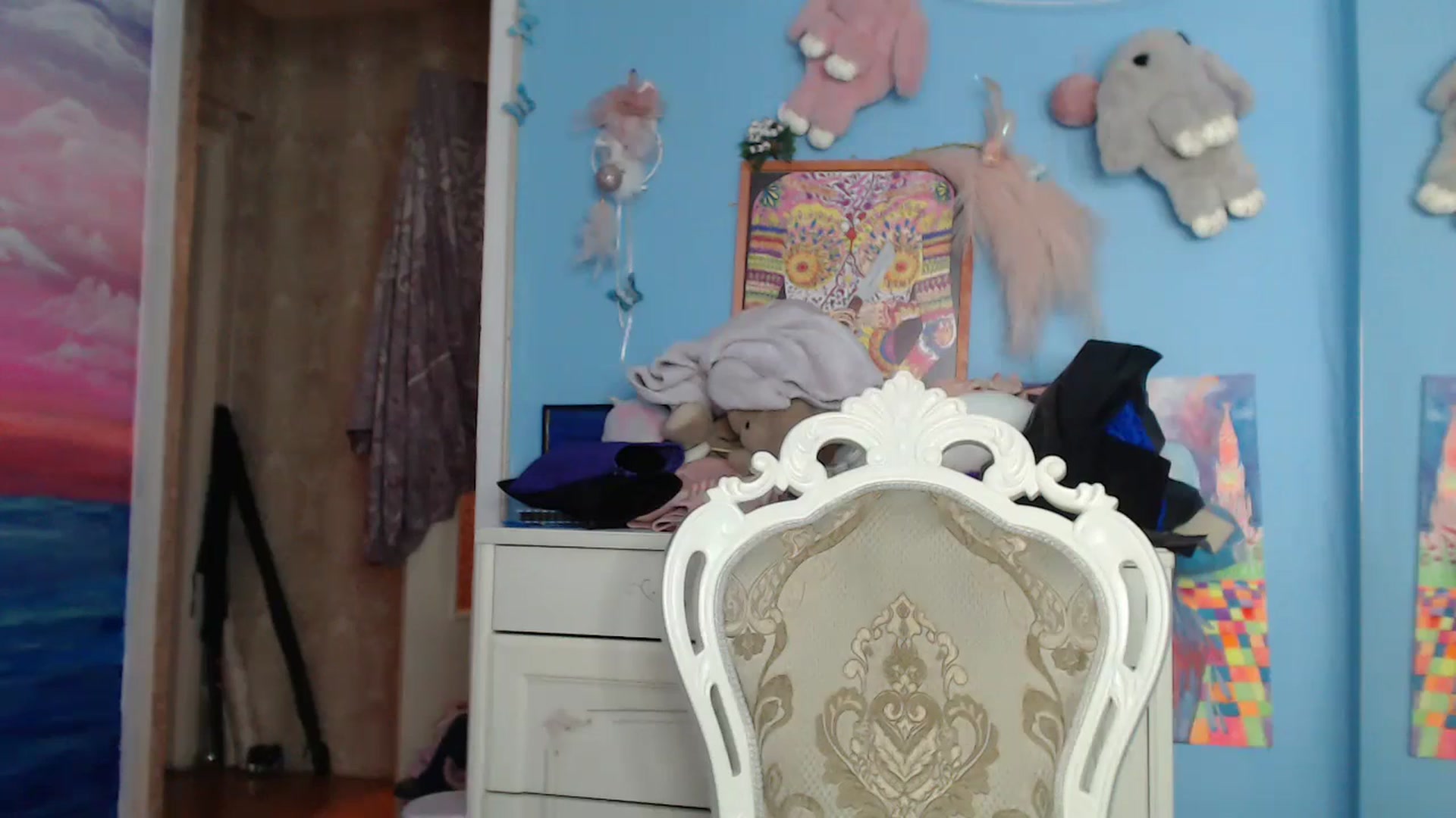 Gallery image thumbnail from Malina_kitty's myfreecams stream on, 07/24/2024, 06:26 image 12 of 20