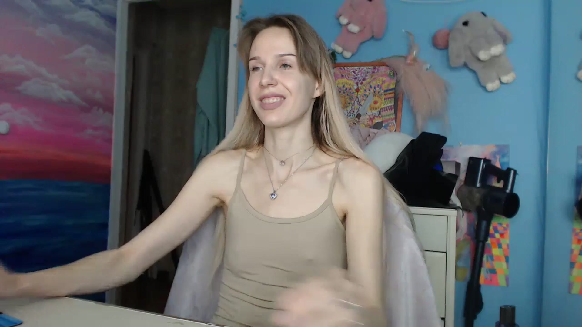 Gallery image thumbnail from Malina_kitty's myfreecams stream on, 08/07/2024, 04:10 image 17 of 20