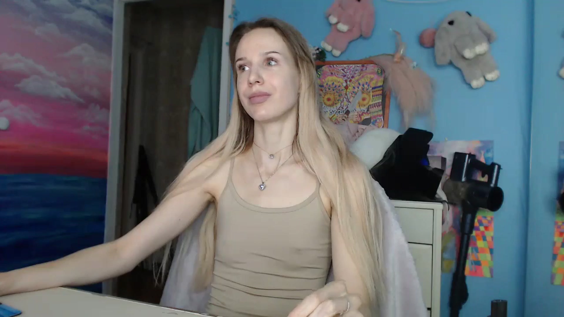 Gallery image thumbnail from Malina_kitty's myfreecams stream on, 08/07/2024, 04:10 image 18 of 20
