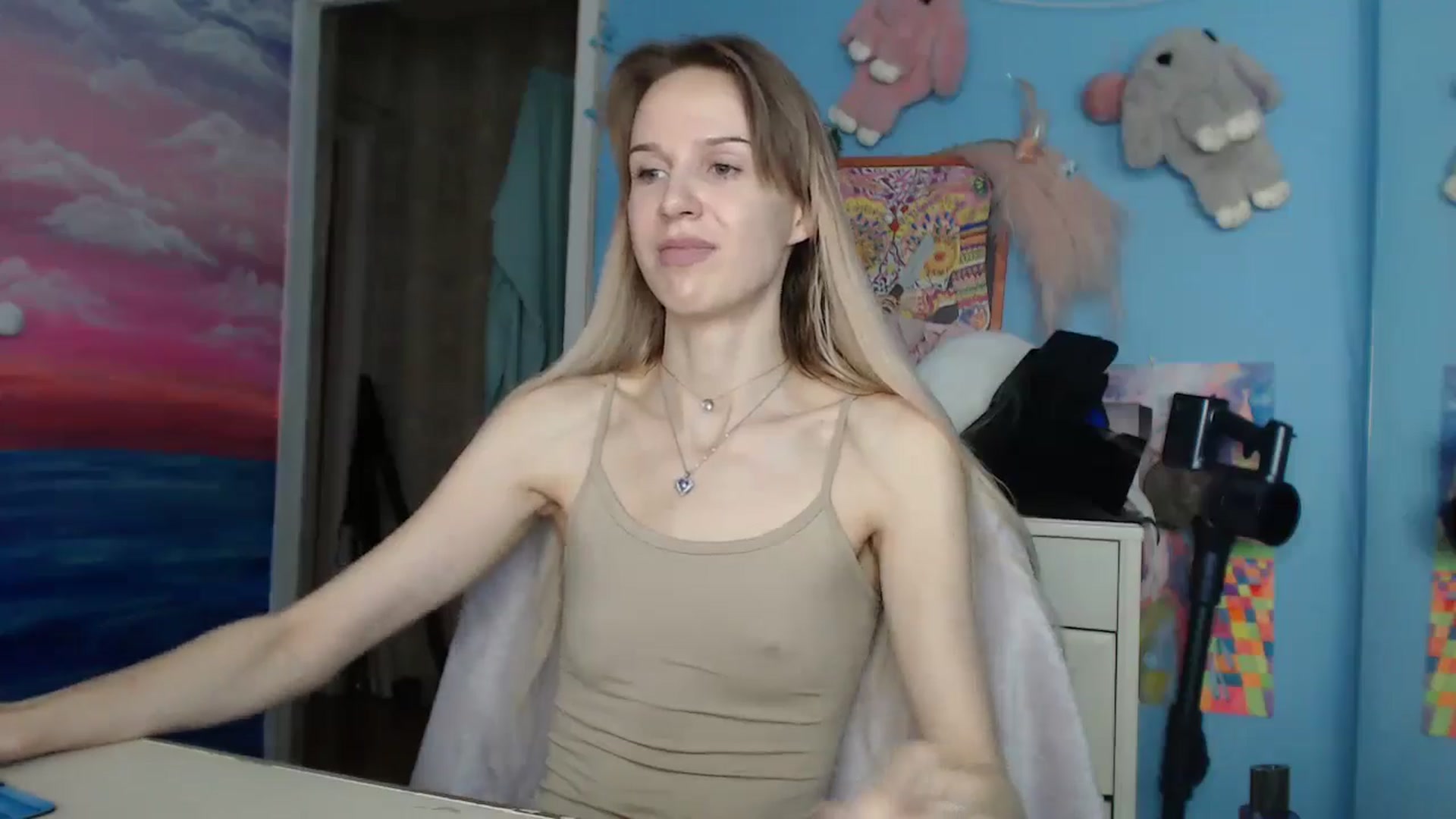 Gallery image thumbnail from Malina_kitty's myfreecams stream on, 08/07/2024, 04:10 image 15 of 20