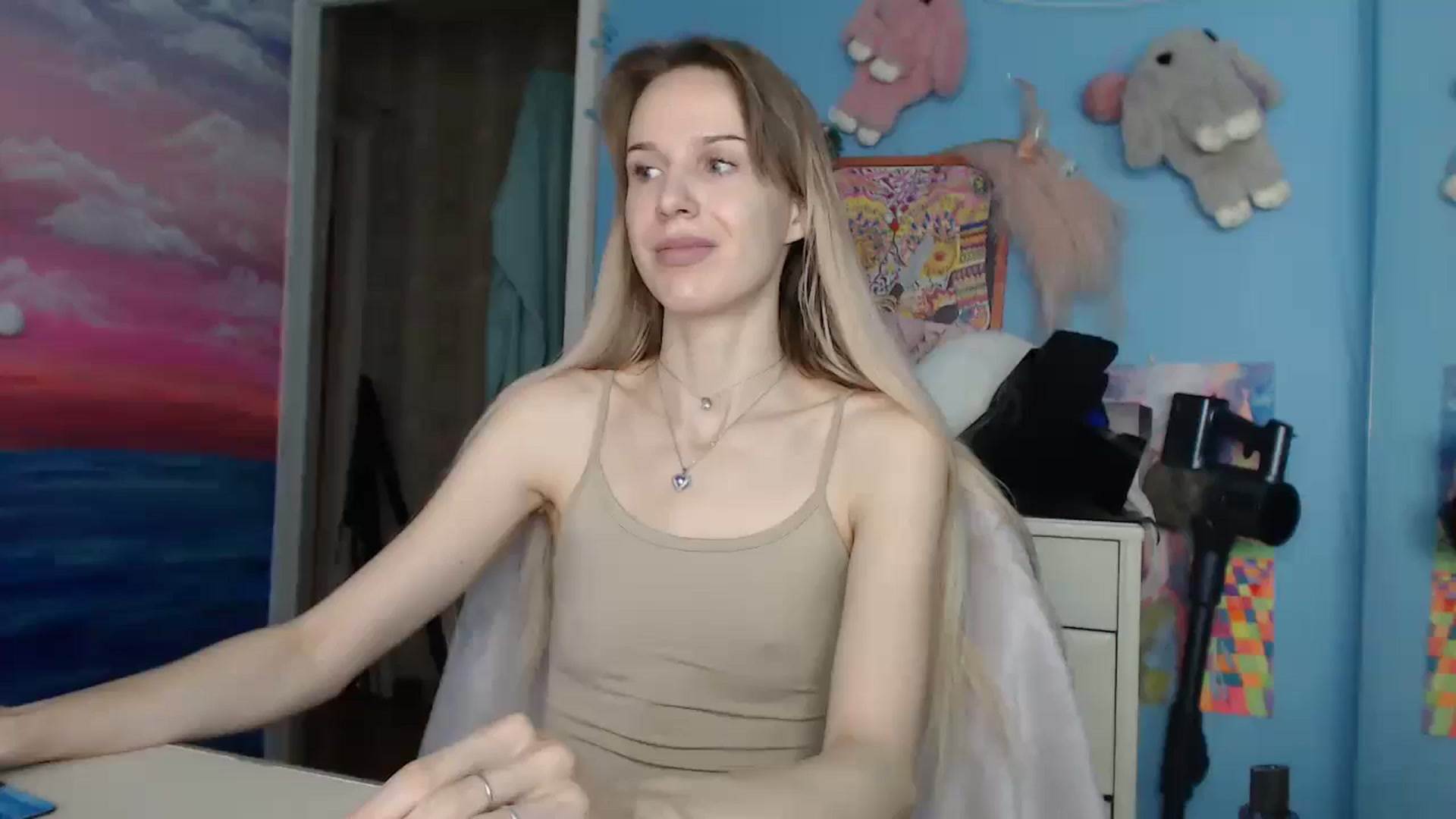 Gallery image thumbnail from Malina_kitty's myfreecams stream on, 08/07/2024, 04:10 image 13 of 20