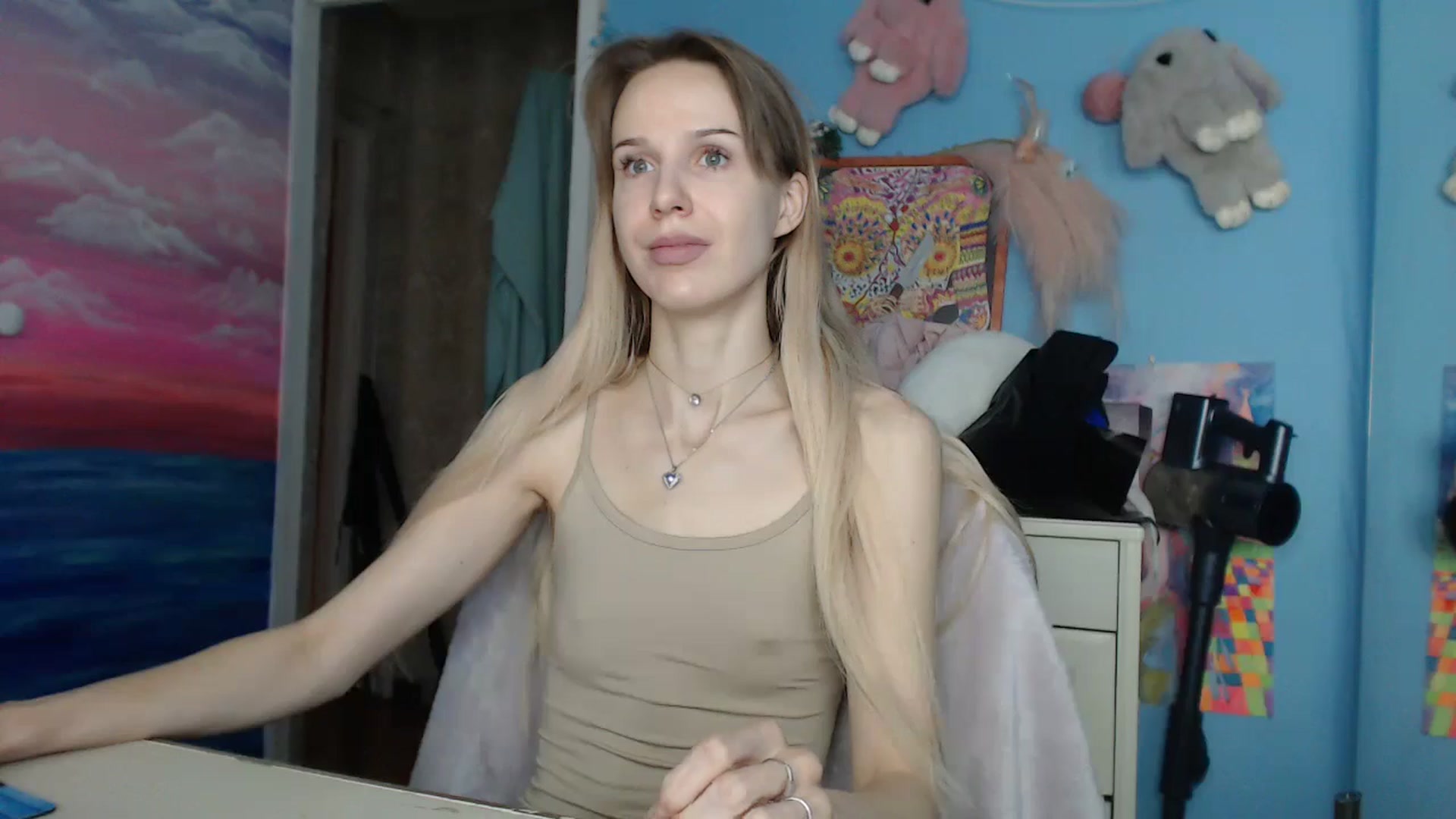 Gallery image thumbnail from Malina_kitty's myfreecams stream on, 08/07/2024, 04:10 image 5 of 20