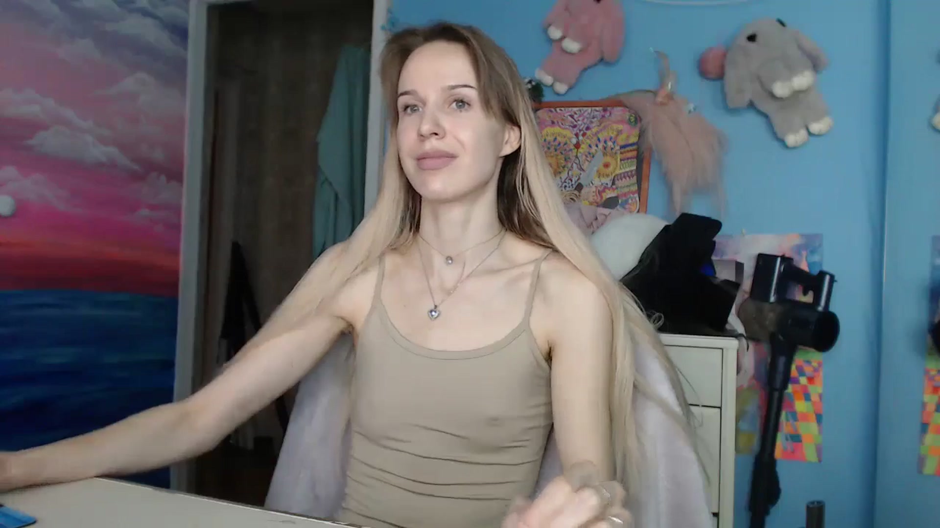 Gallery image thumbnail from Malina_kitty's myfreecams stream on, 08/07/2024, 04:10 image 8 of 20