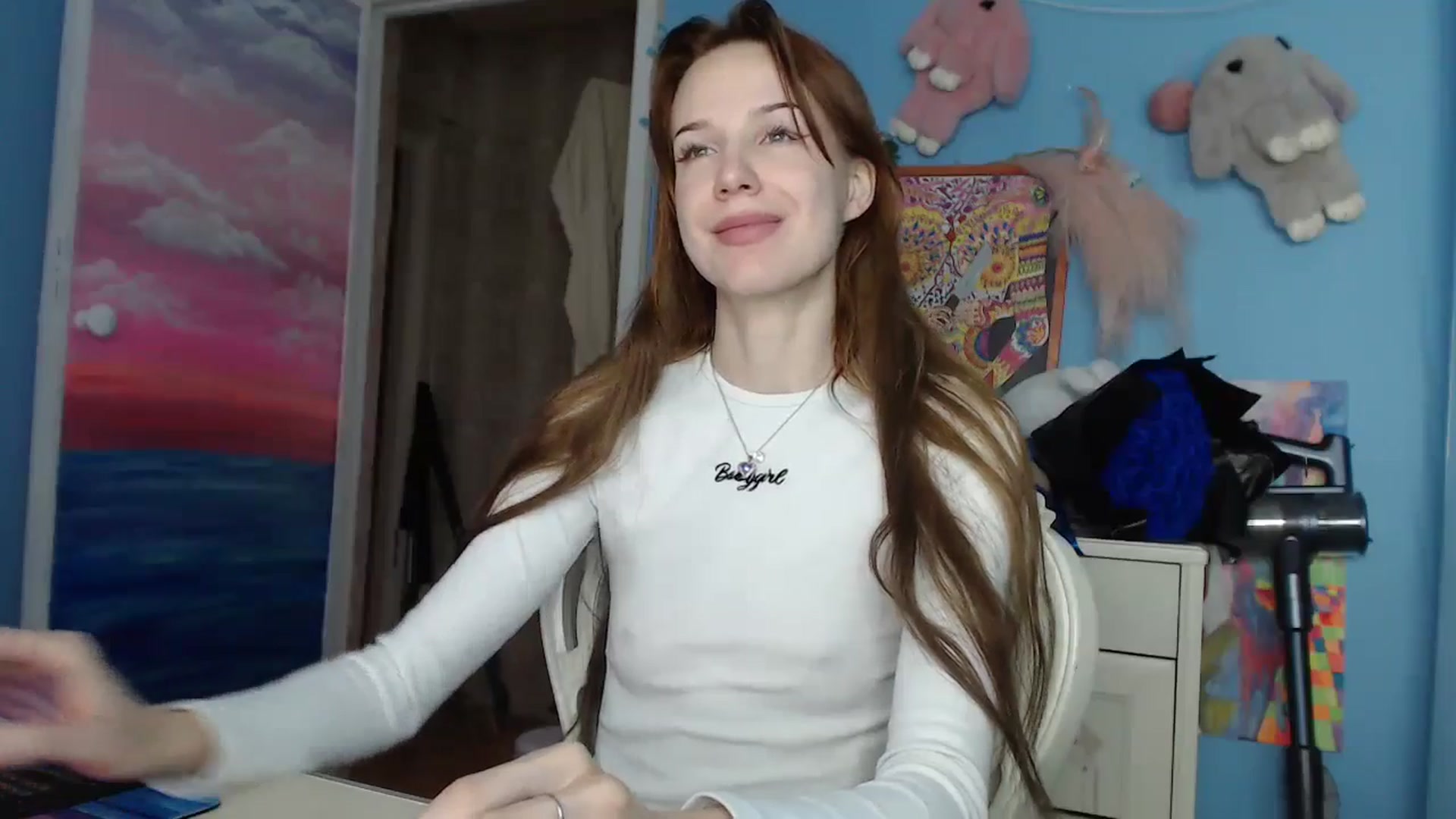 Gallery image thumbnail from Malina_kitty's myfreecams stream on, 08/19/2024, 02:51 image 6 of 20