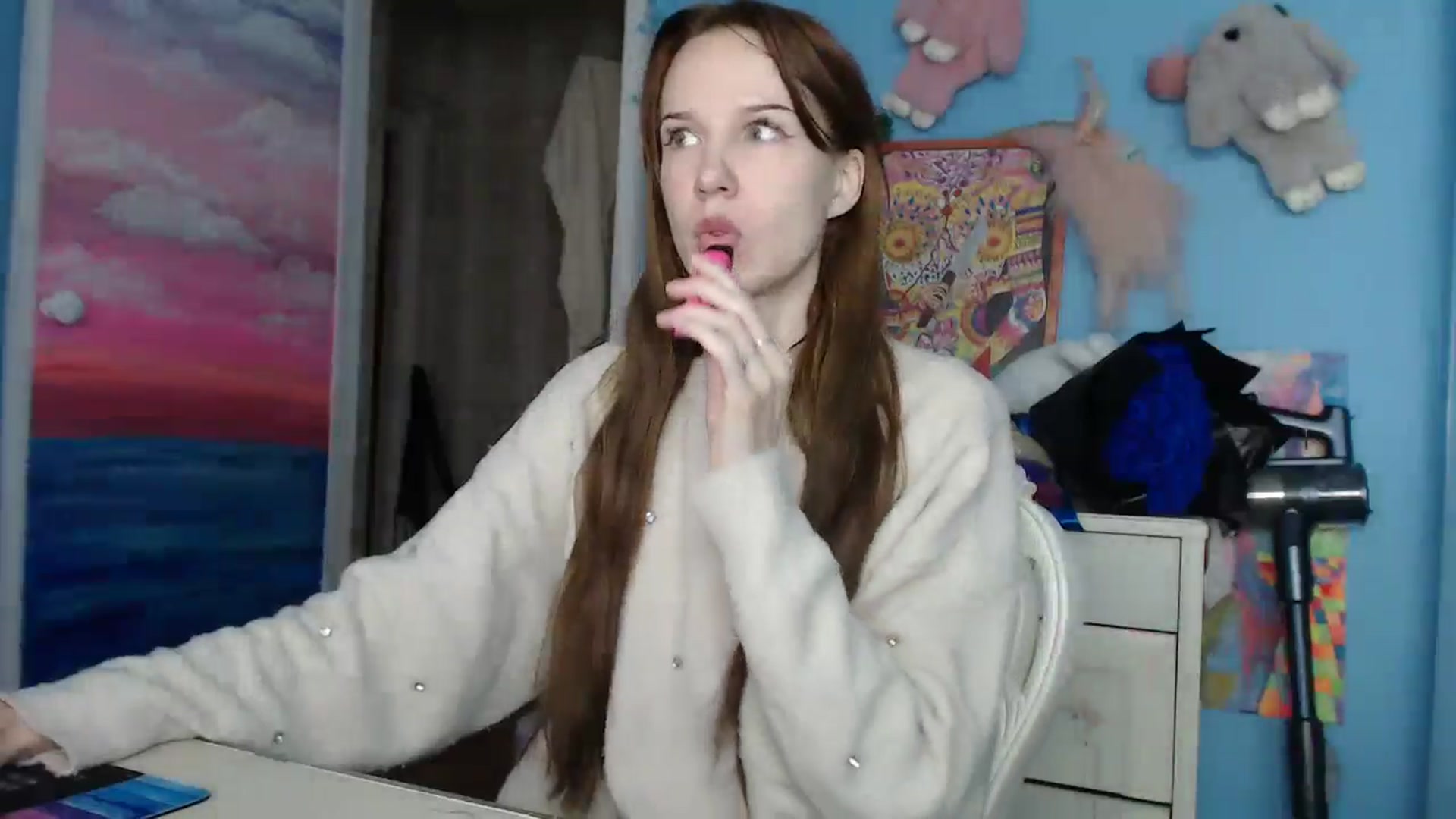 Gallery image thumbnail from Malina_kitty's myfreecams stream on, 08/19/2024, 04:19 image 2 of 20
