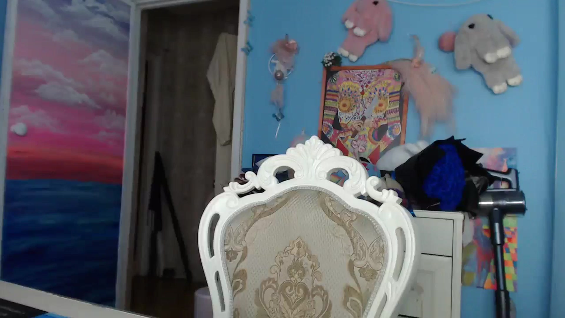 Gallery image thumbnail from Malina_kitty's myfreecams stream on, 08/19/2024, 04:19 image 19 of 20