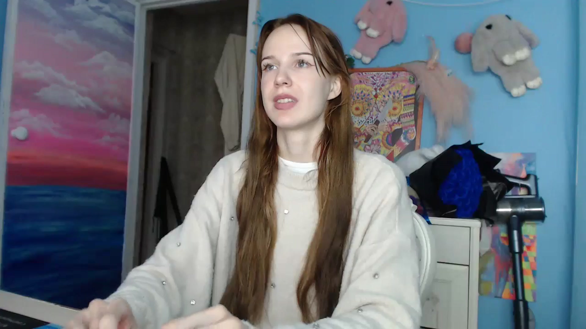Gallery image thumbnail from Malina_kitty's myfreecams stream on, 08/19/2024, 04:19 image 16 of 20