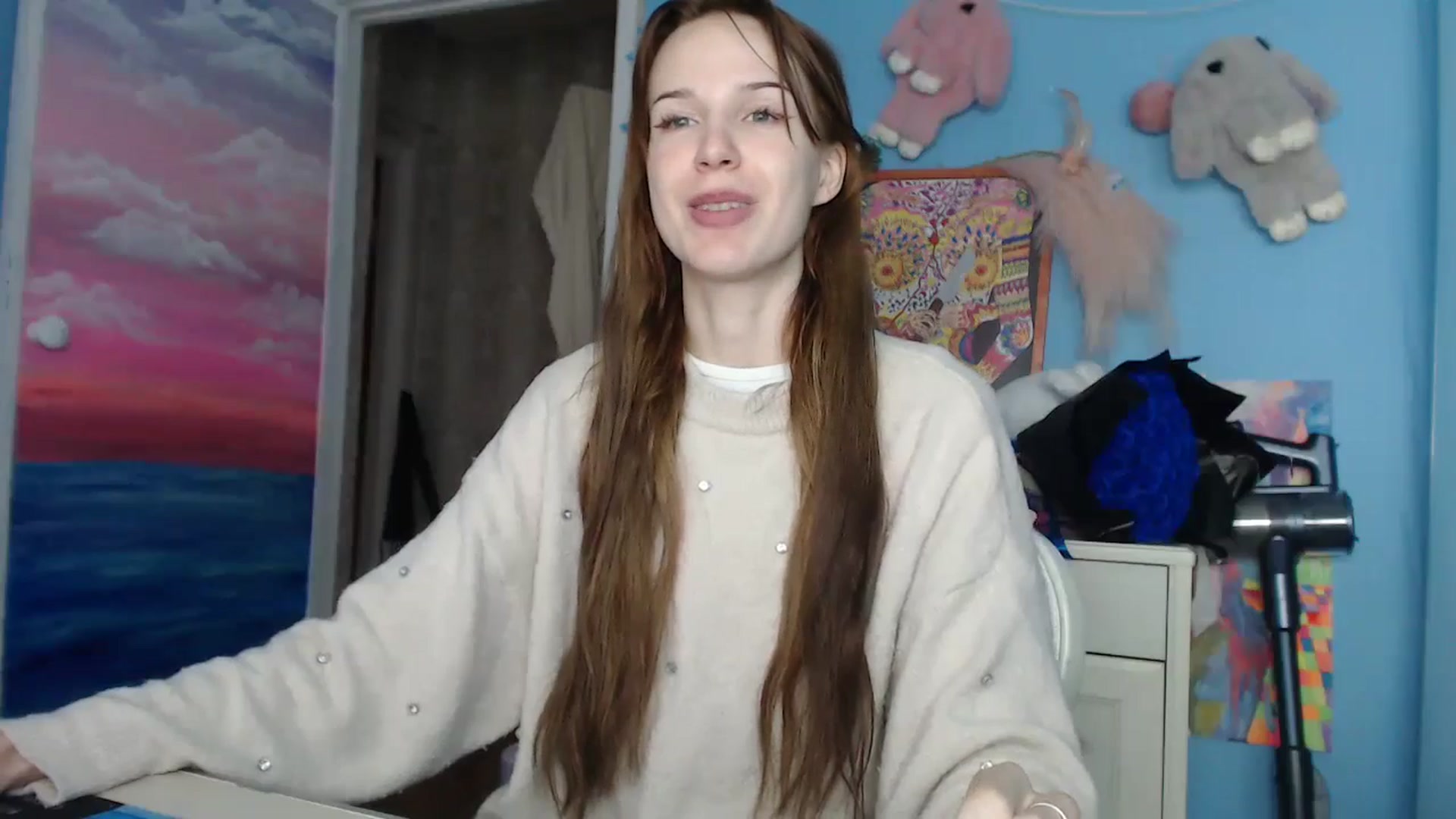 Gallery image thumbnail from Malina_kitty's myfreecams stream on, 08/19/2024, 04:19 image 9 of 20