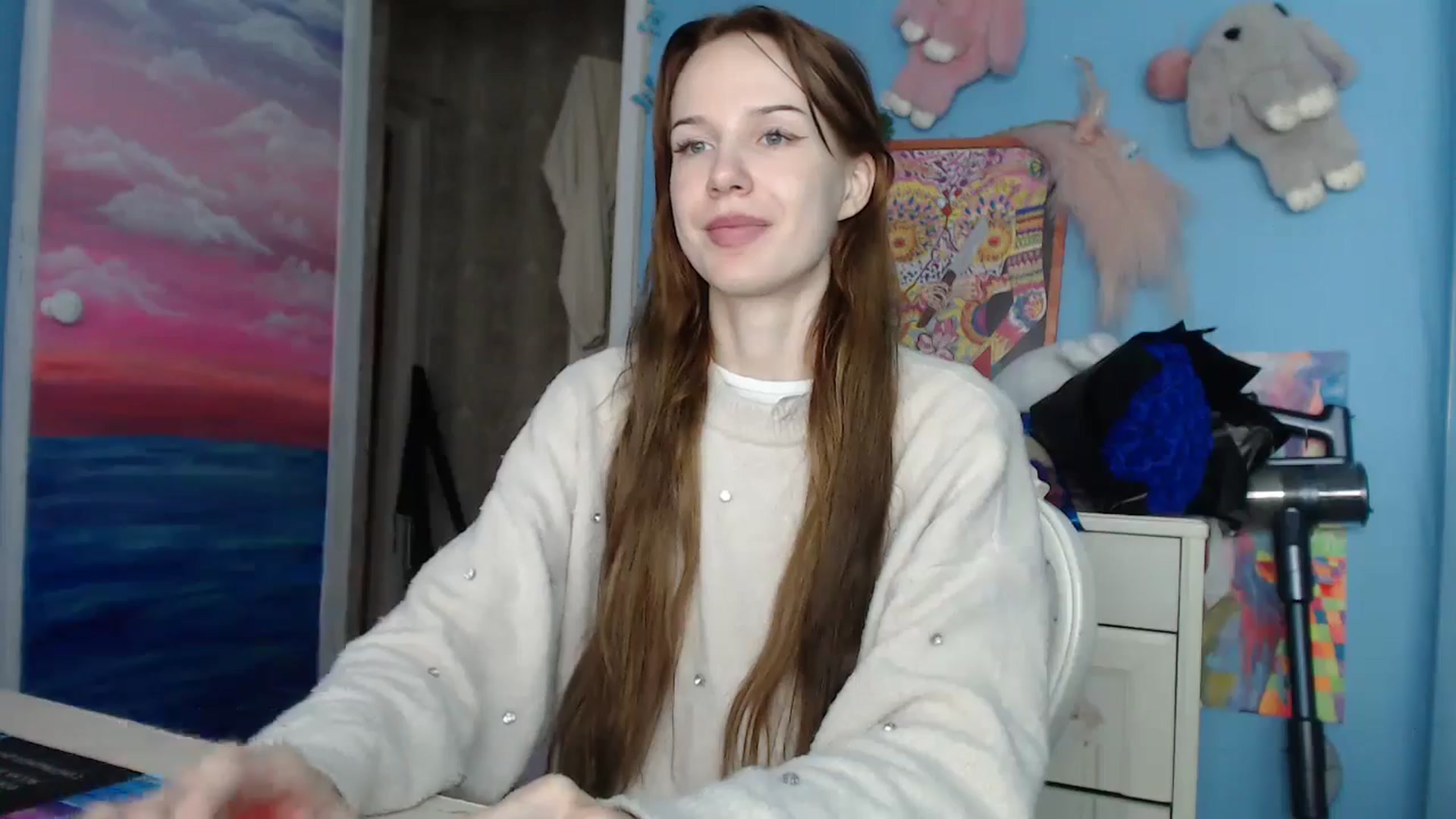 Gallery image thumbnail from Malina_kitty's myfreecams stream on, 08/19/2024, 04:19 image 8 of 20