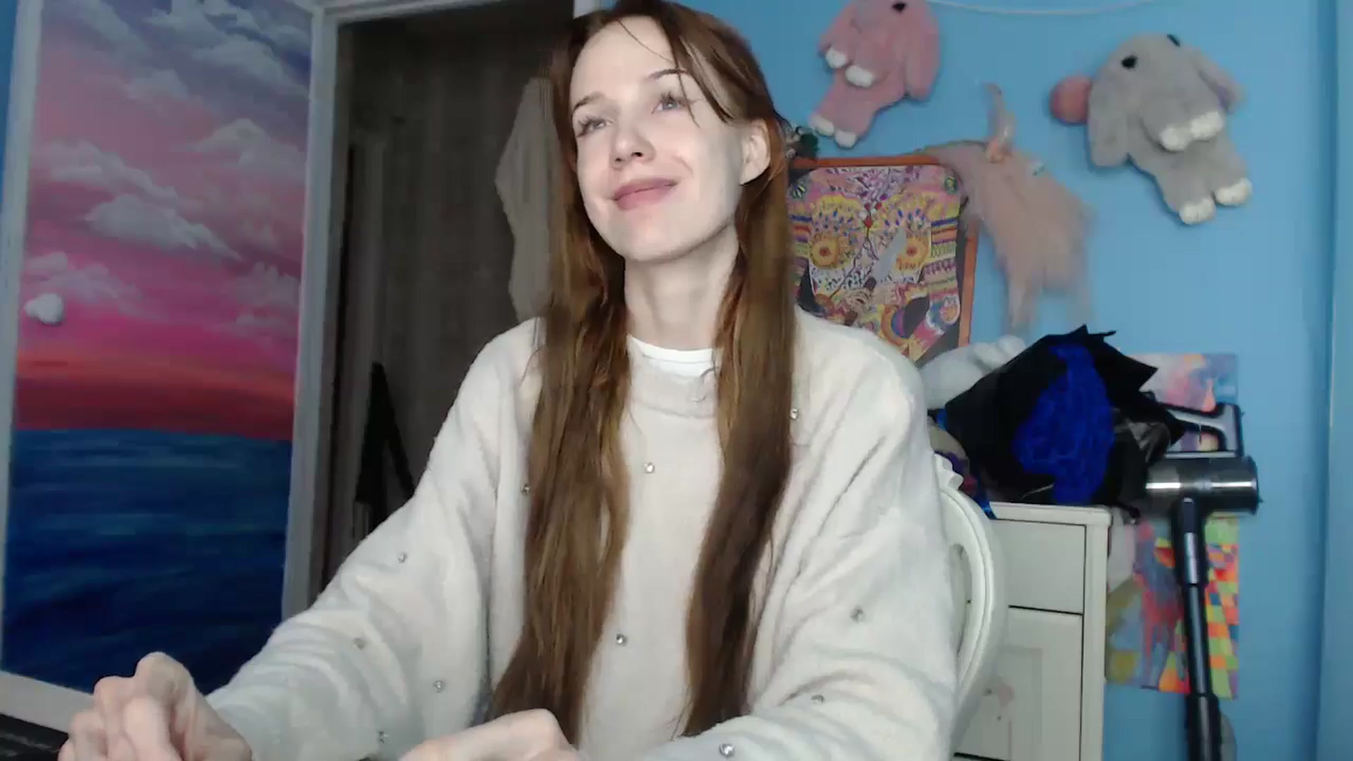 Gallery image thumbnail from Malina_kitty's myfreecams stream on, 08/19/2024, 04:19 image 10 of 20