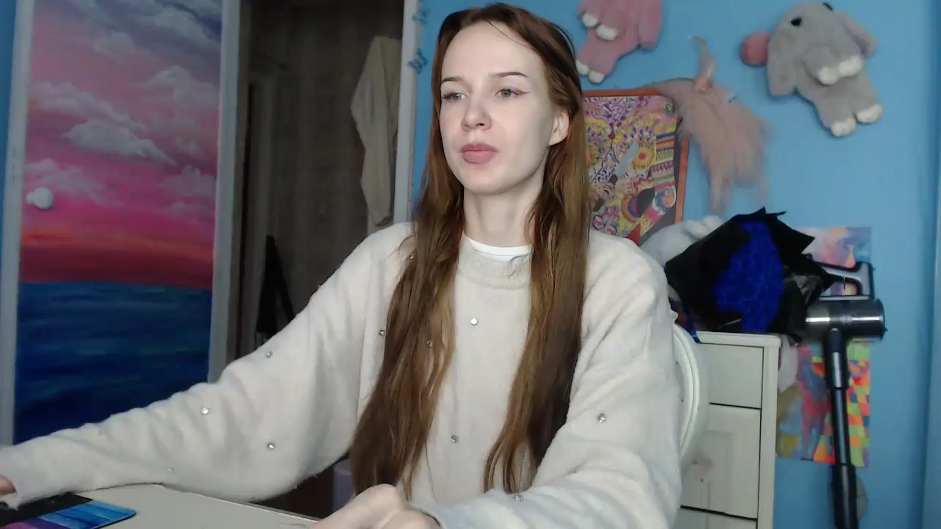 Gallery image thumbnail from Malina_kitty's myfreecams stream on, 08/19/2024, 04:19 image 6 of 20