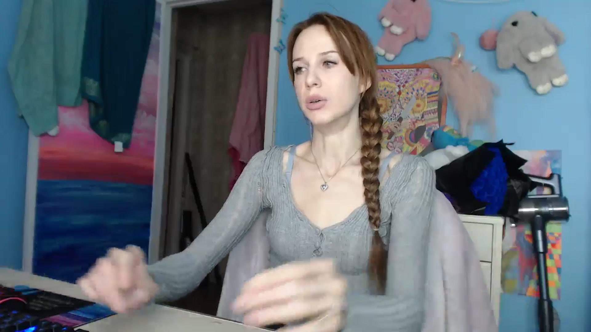 Gallery image thumbnail from Malina_kitty's myfreecams stream on, 08/26/2024, 03:05 image 11 of 20