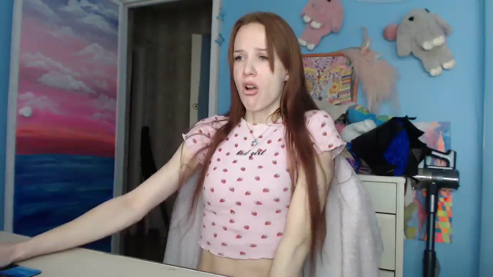 Gallery image thumbnail from Malina_kitty's myfreecams stream on, 09/08/2024, 03:16 image 16 of 20