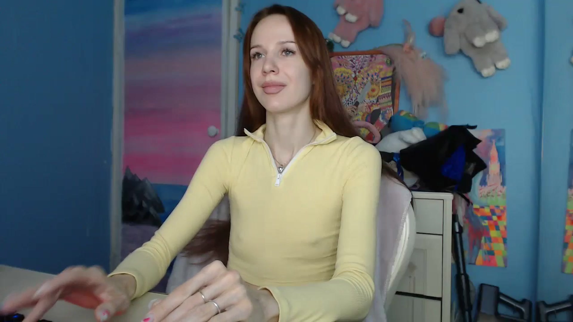 Gallery image thumbnail from Malina_kitty's myfreecams stream on, 09/16/2024, 03:33 image 12 of 20