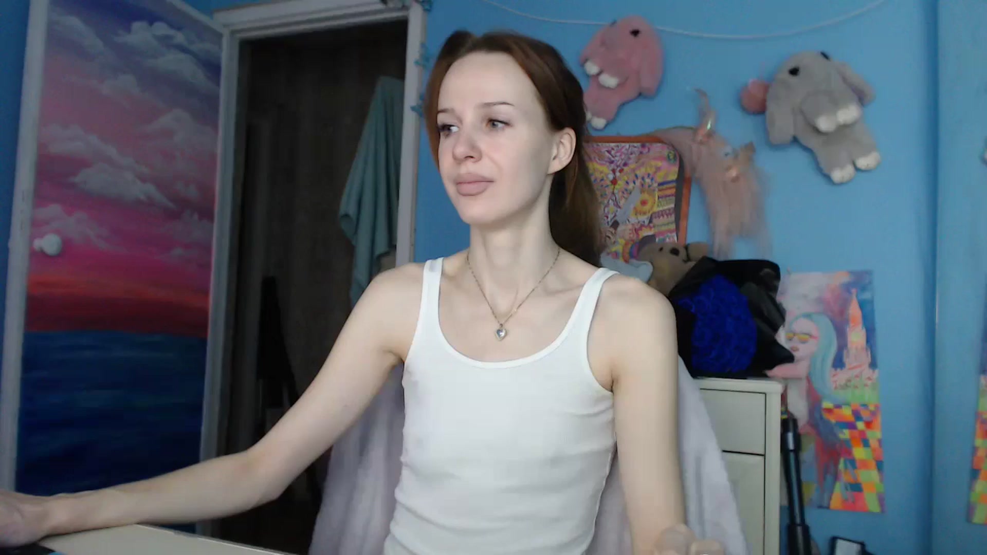 Gallery image thumbnail from Malina_kitty's myfreecams stream on, 10/10/2024, 03:17 image 11 of 20