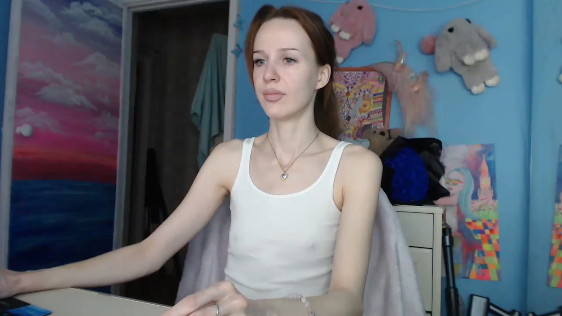 Gallery image thumbnail from Malina_kitty's myfreecams stream on, 10/10/2024, 03:17 image 12 of 20