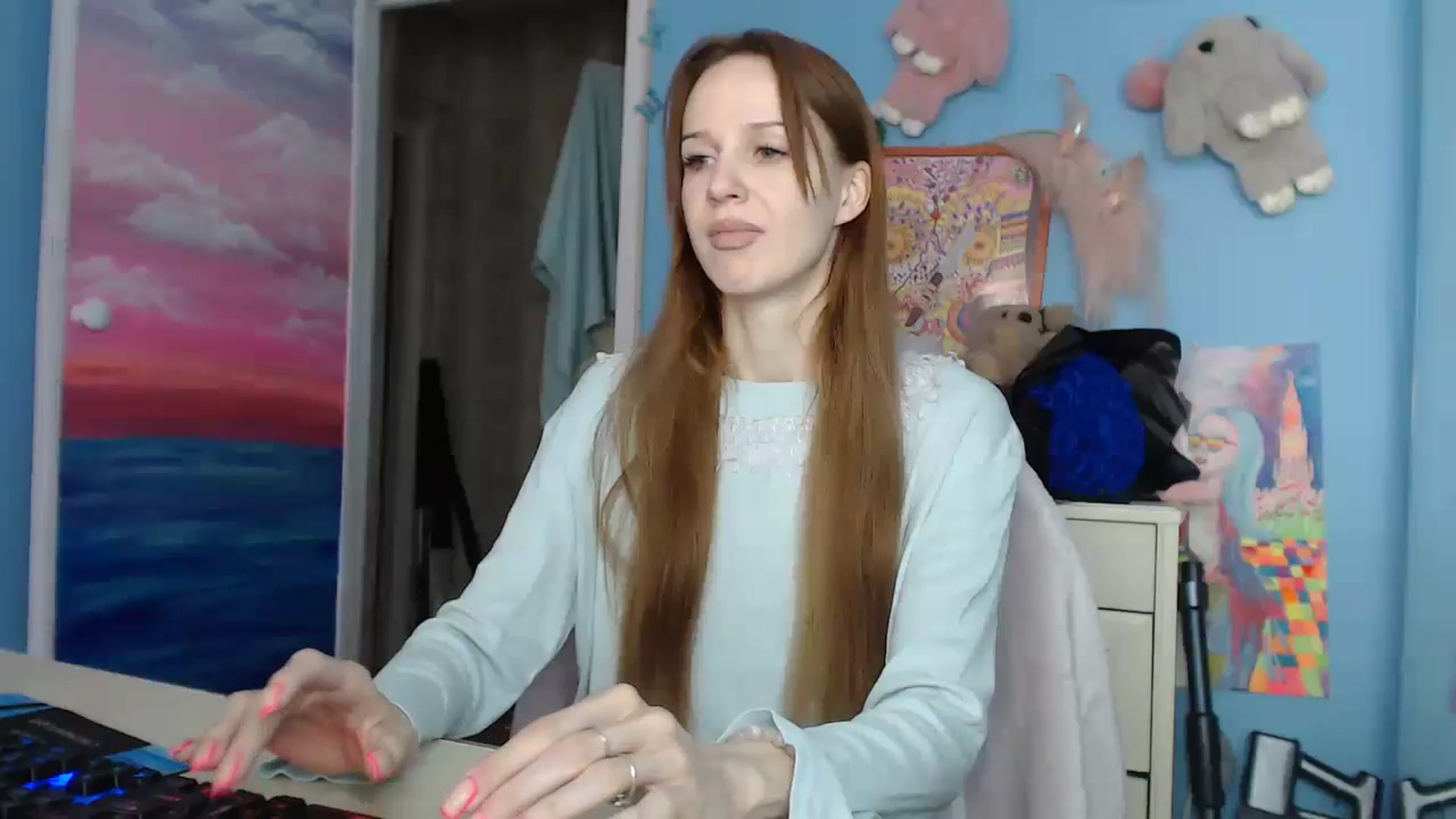 Gallery image thumbnail from Malina_kitty's myfreecams stream on, 10/10/2024, 06:00 image 12 of 20