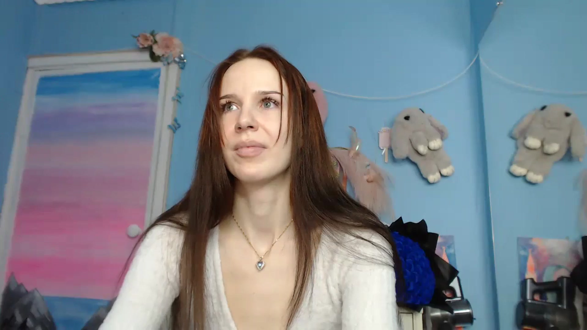 Gallery image thumbnail from Malina_kitty's myfreecams stream on, 12/23/2024, 06:45 image 12 of 20