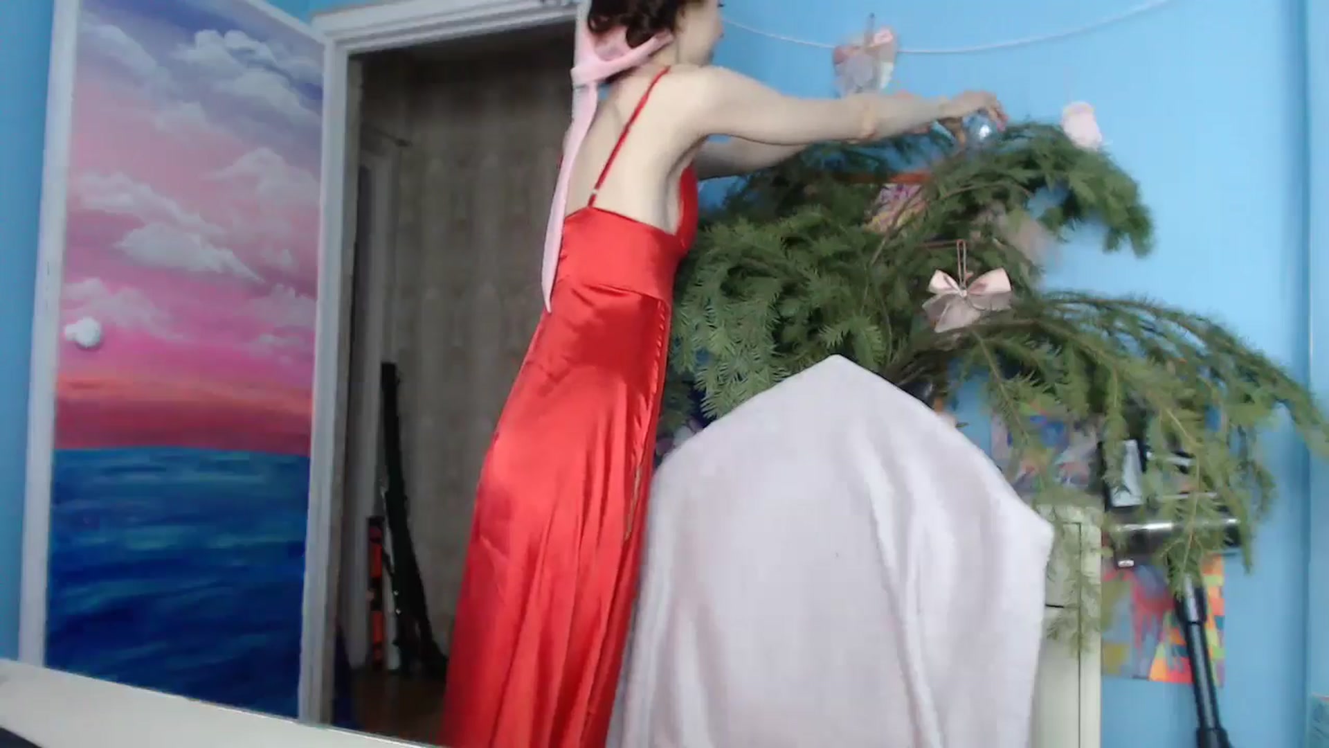 Gallery image thumbnail from Malina_kitty's myfreecams stream on, 12/25/2024, 05:19 image 15 of 20
