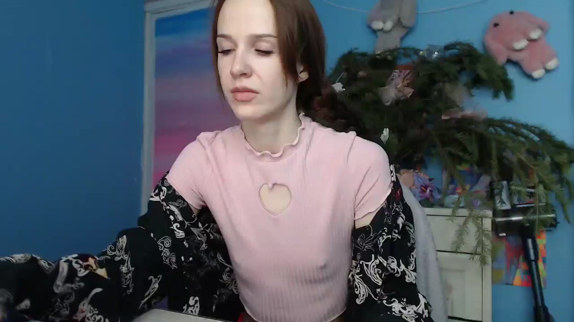 Gallery image thumbnail from Malina_kitty's myfreecams stream on, 12/27/2024, 03:25 image 16 of 20