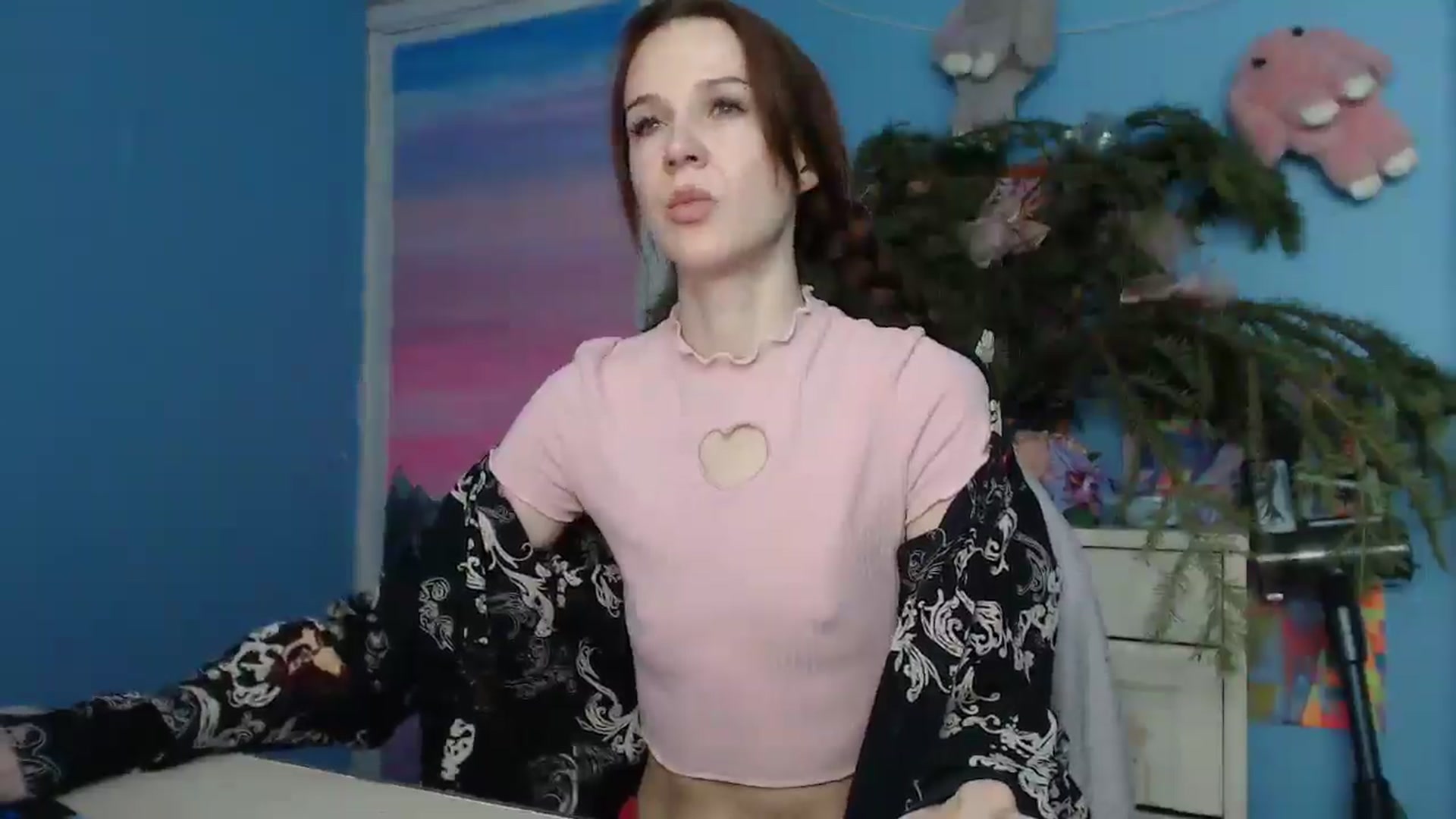 Gallery image thumbnail from Malina_kitty's myfreecams stream on, 12/27/2024, 03:25 image 17 of 20