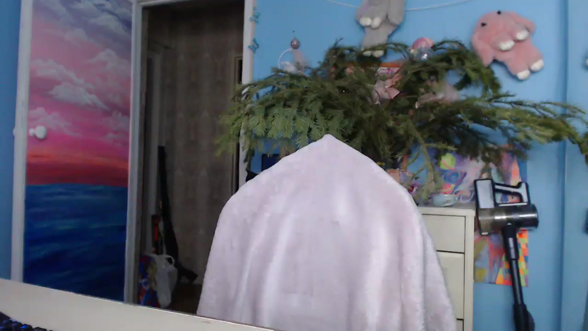 Gallery image thumbnail from Malina_kitty's myfreecams stream on, 01/01/2025, 04:05 image 15 of 20