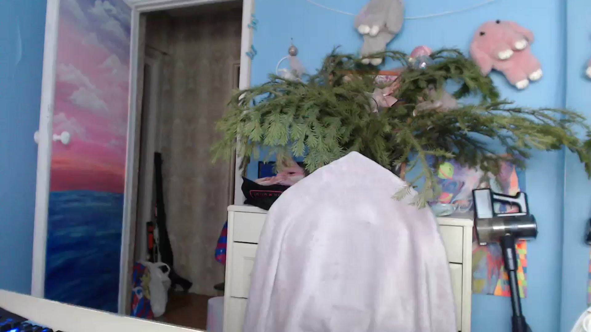 Gallery image thumbnail from Malina_kitty's myfreecams stream on, 01/01/2025, 05:46 image 18 of 20