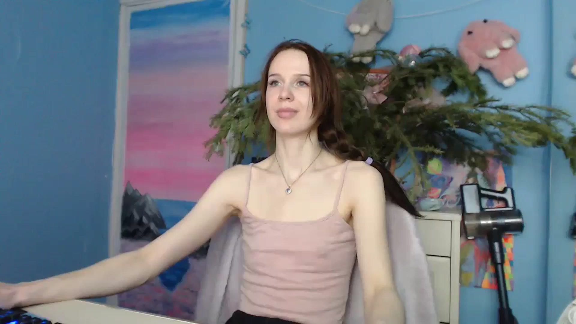 Gallery image thumbnail from Malina_kitty's myfreecams stream on, 01/01/2025, 05:46 image 11 of 20