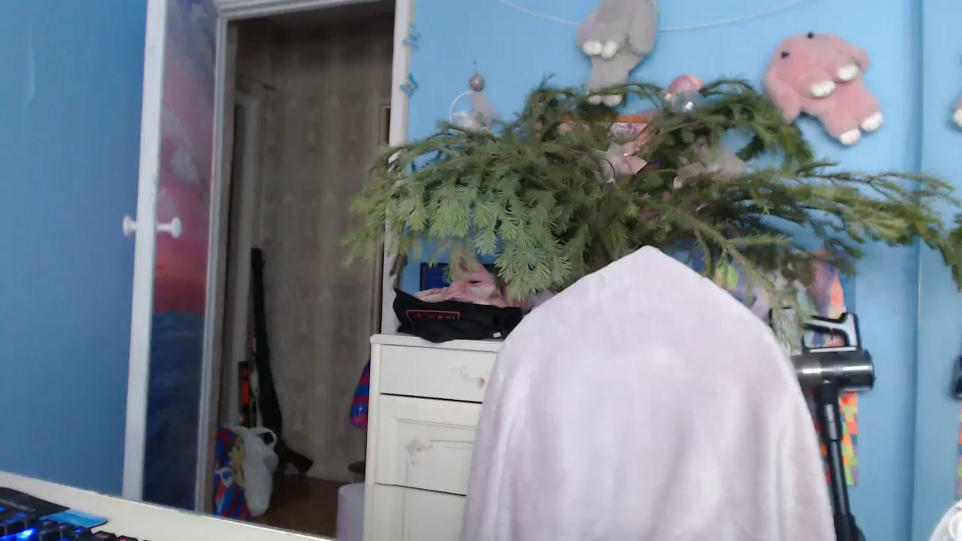 Gallery image thumbnail from Malina_kitty's myfreecams stream on, 01/01/2025, 05:46 image 2 of 20