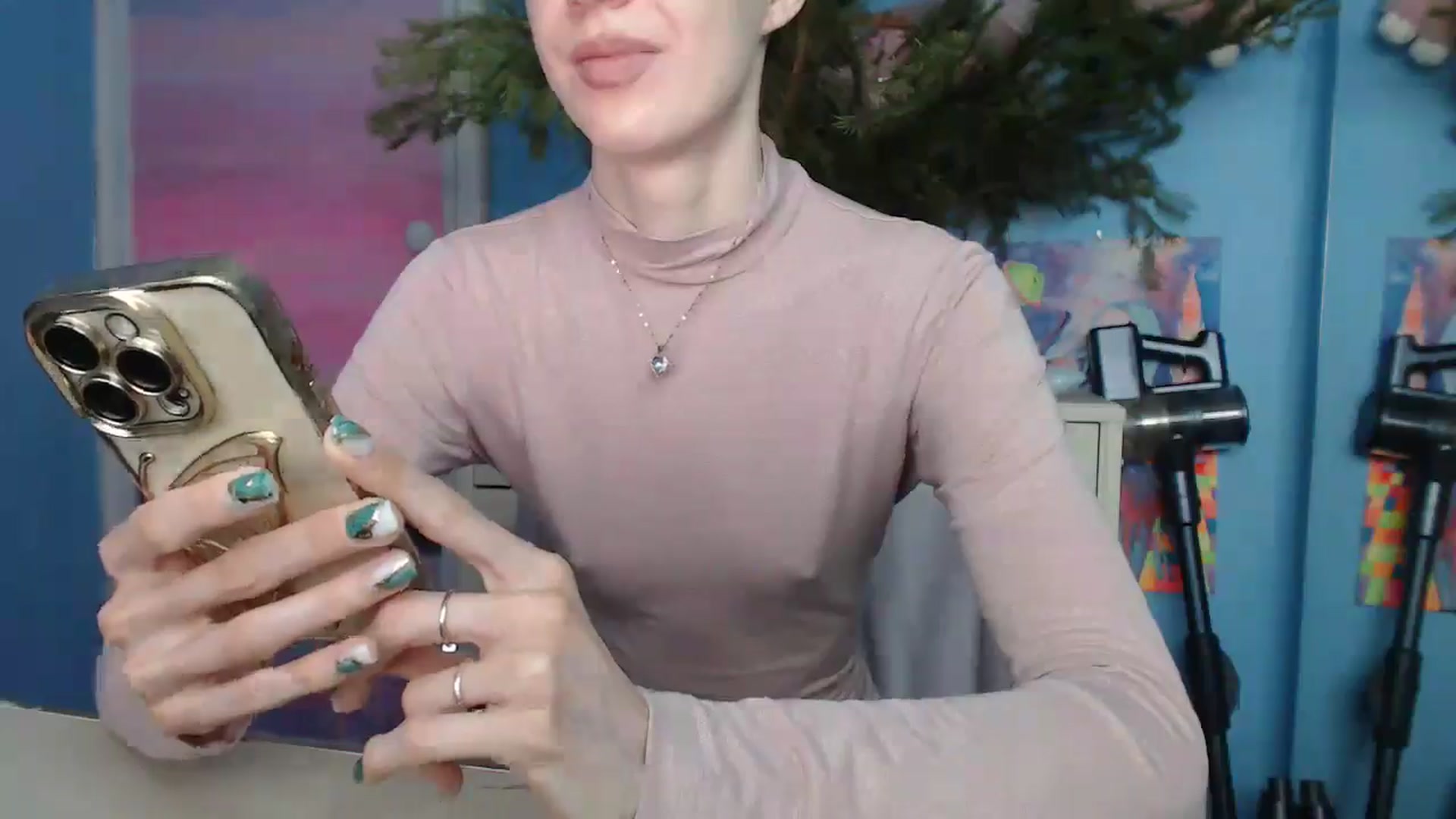 Gallery image thumbnail from Malina_kitty's myfreecams stream on, 01/05/2025, 06:18 image 17 of 20