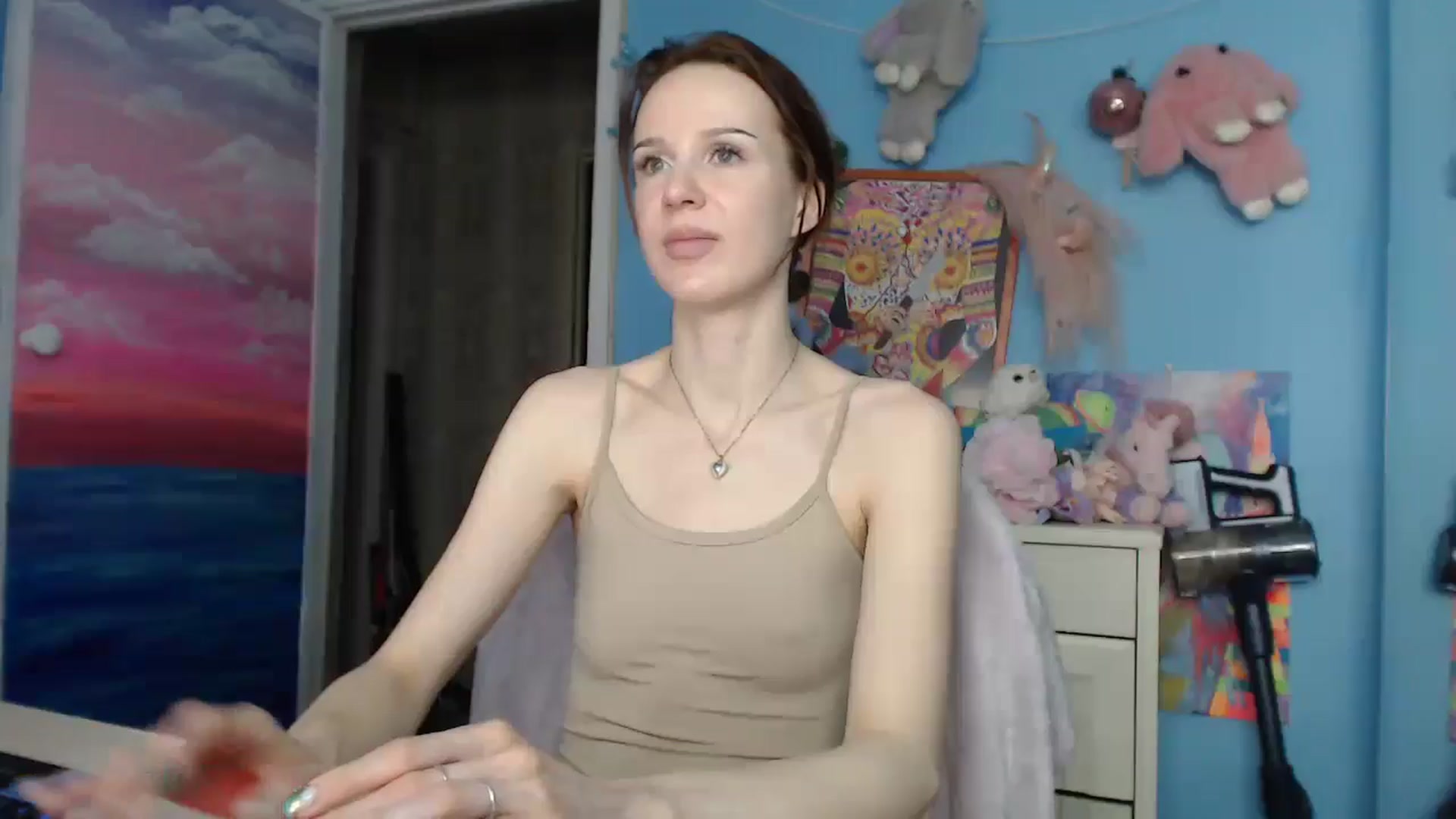 Gallery image thumbnail from Malina_kitty's myfreecams stream on, 01/17/2025, 04:40 image 6 of 20