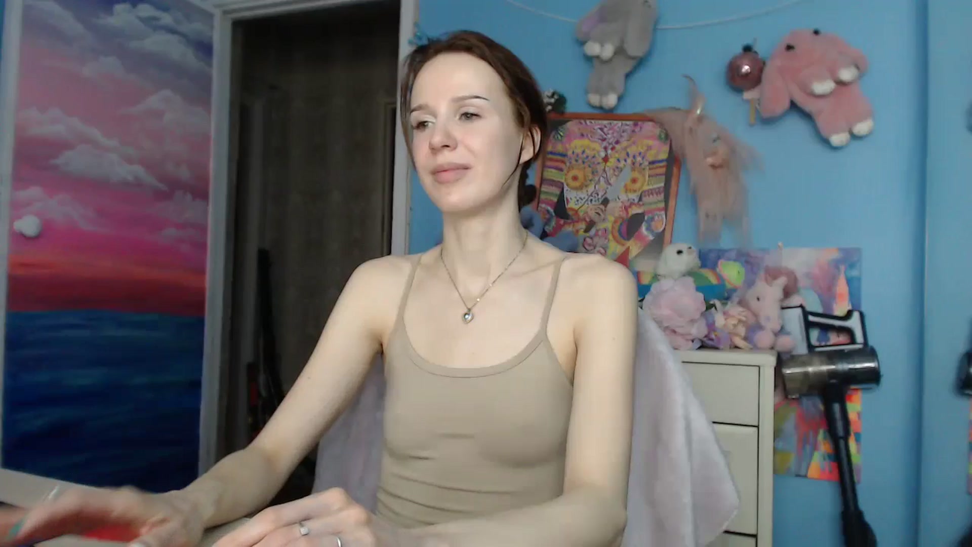 Gallery image thumbnail from Malina_kitty's myfreecams stream on, 01/17/2025, 04:40 image 15 of 20
