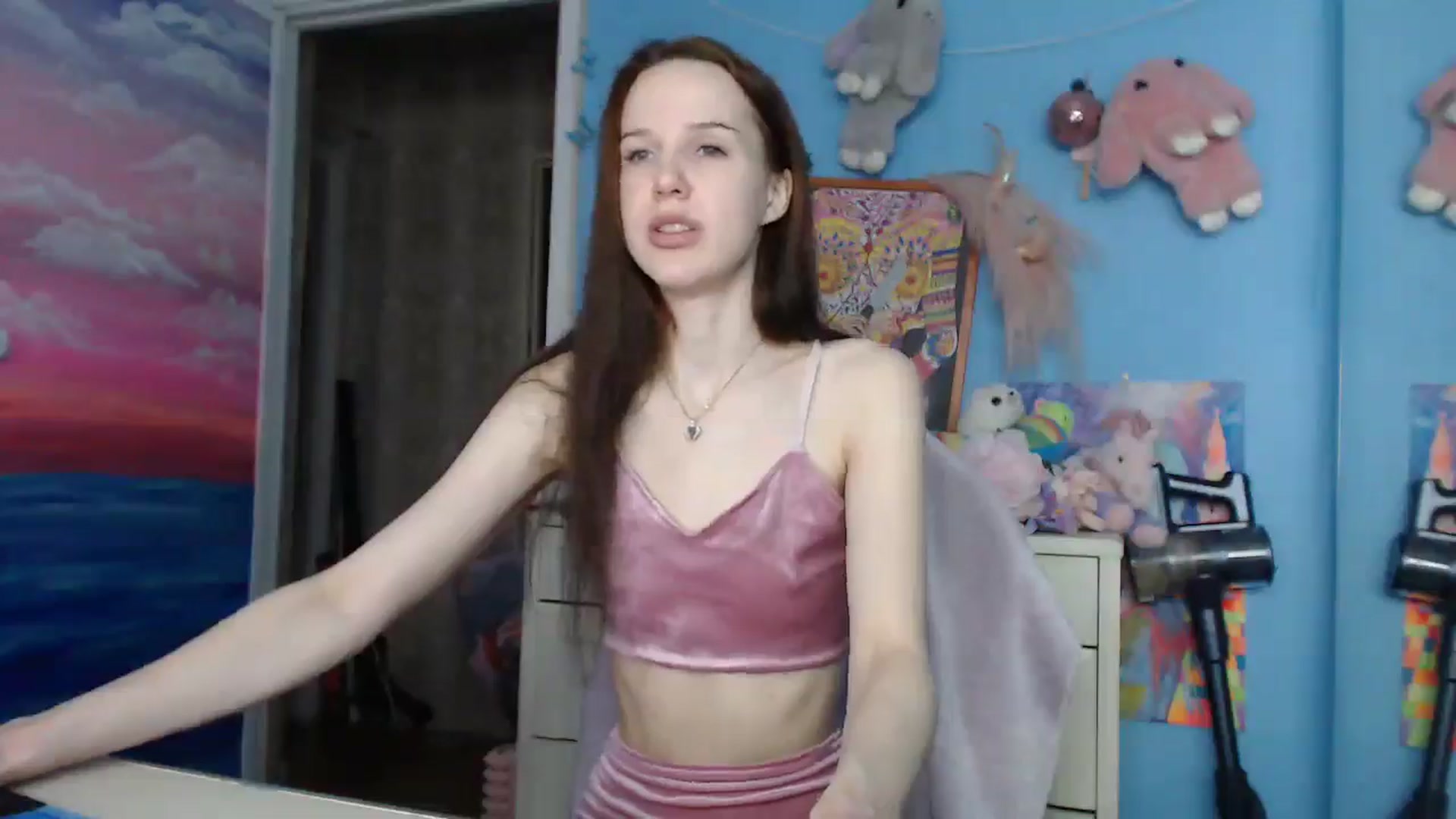 Gallery image thumbnail from Malina_kitty's myfreecams stream on, 01/22/2025, 04:33 image 9 of 20