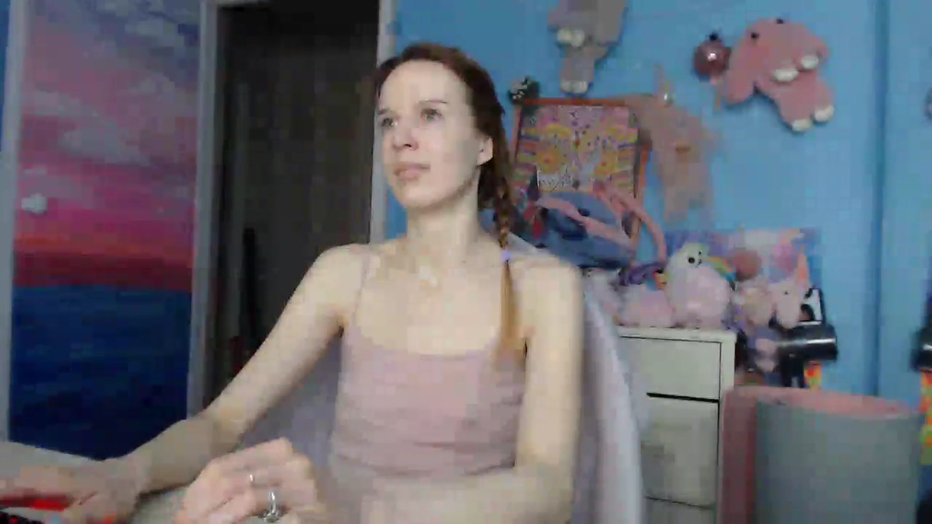 Gallery image thumbnail from Malina_kitty's myfreecams stream on, 02/03/2025, 04:06 image 16 of 20