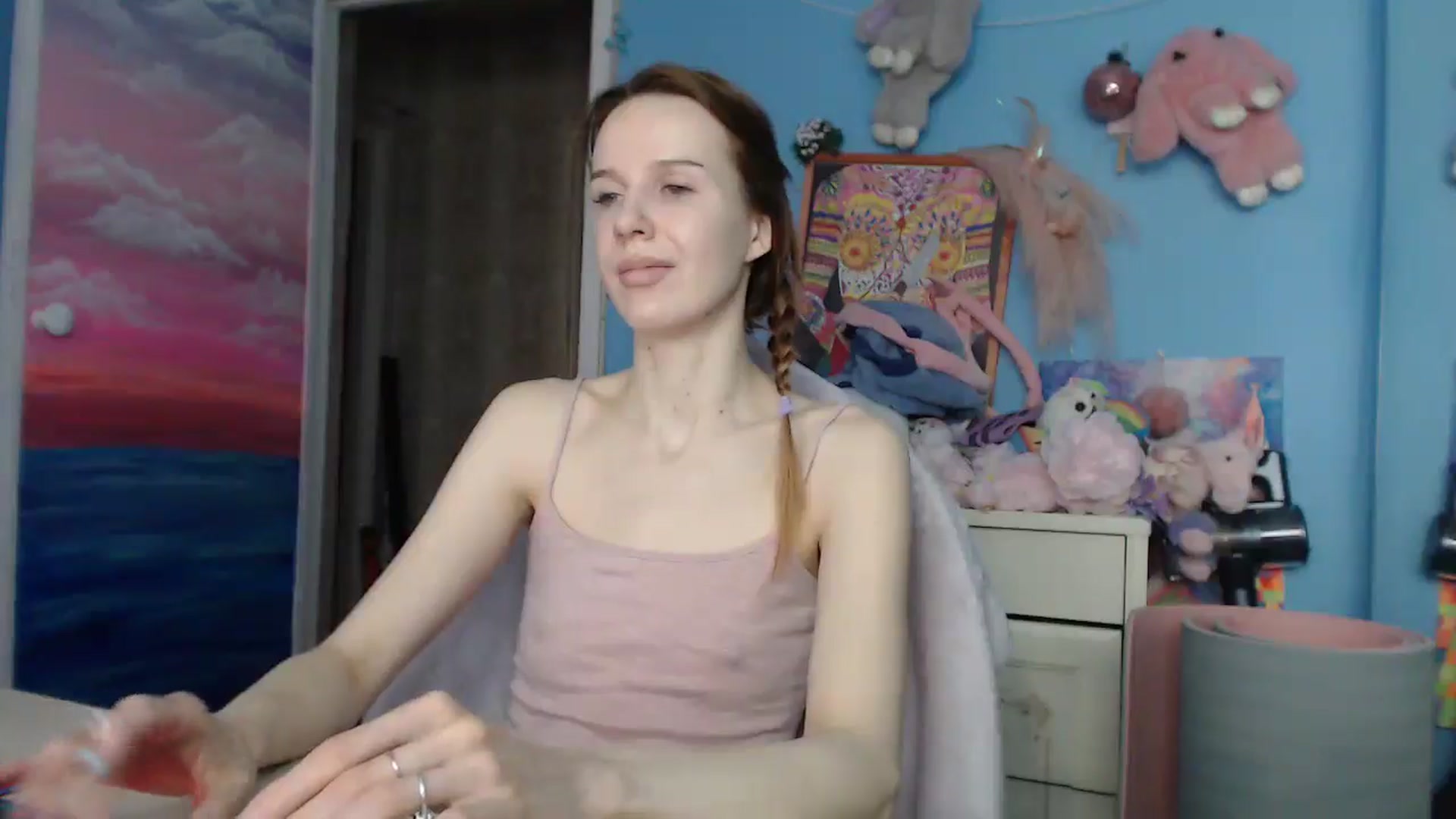 Gallery image thumbnail from Malina_kitty's myfreecams stream on, 02/03/2025, 04:06 image 17 of 20